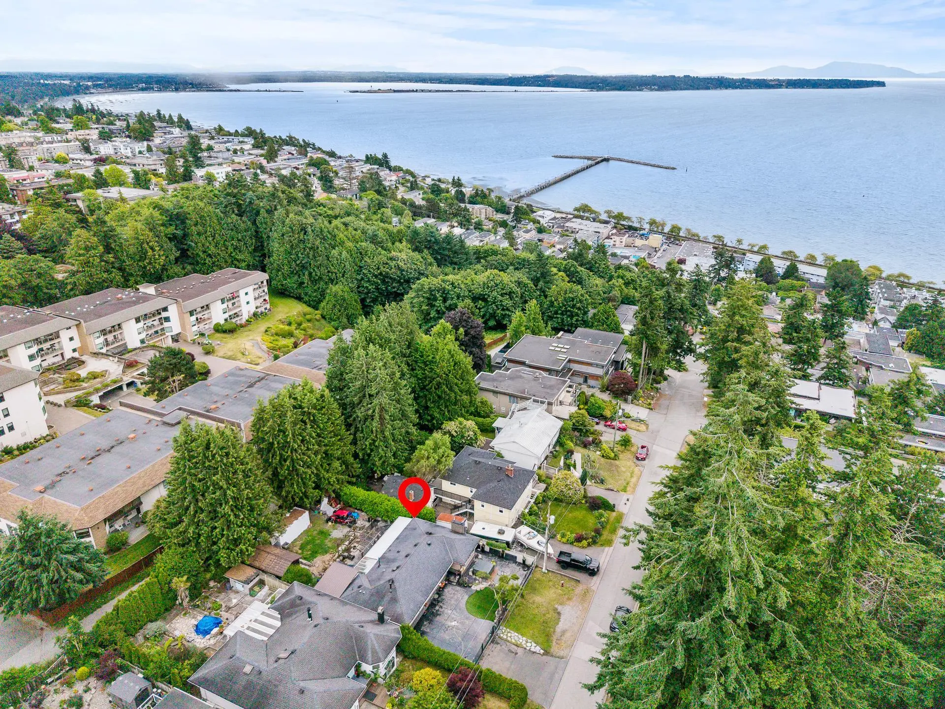 Property at 1360 EVERALL STREET, White Rock, BC