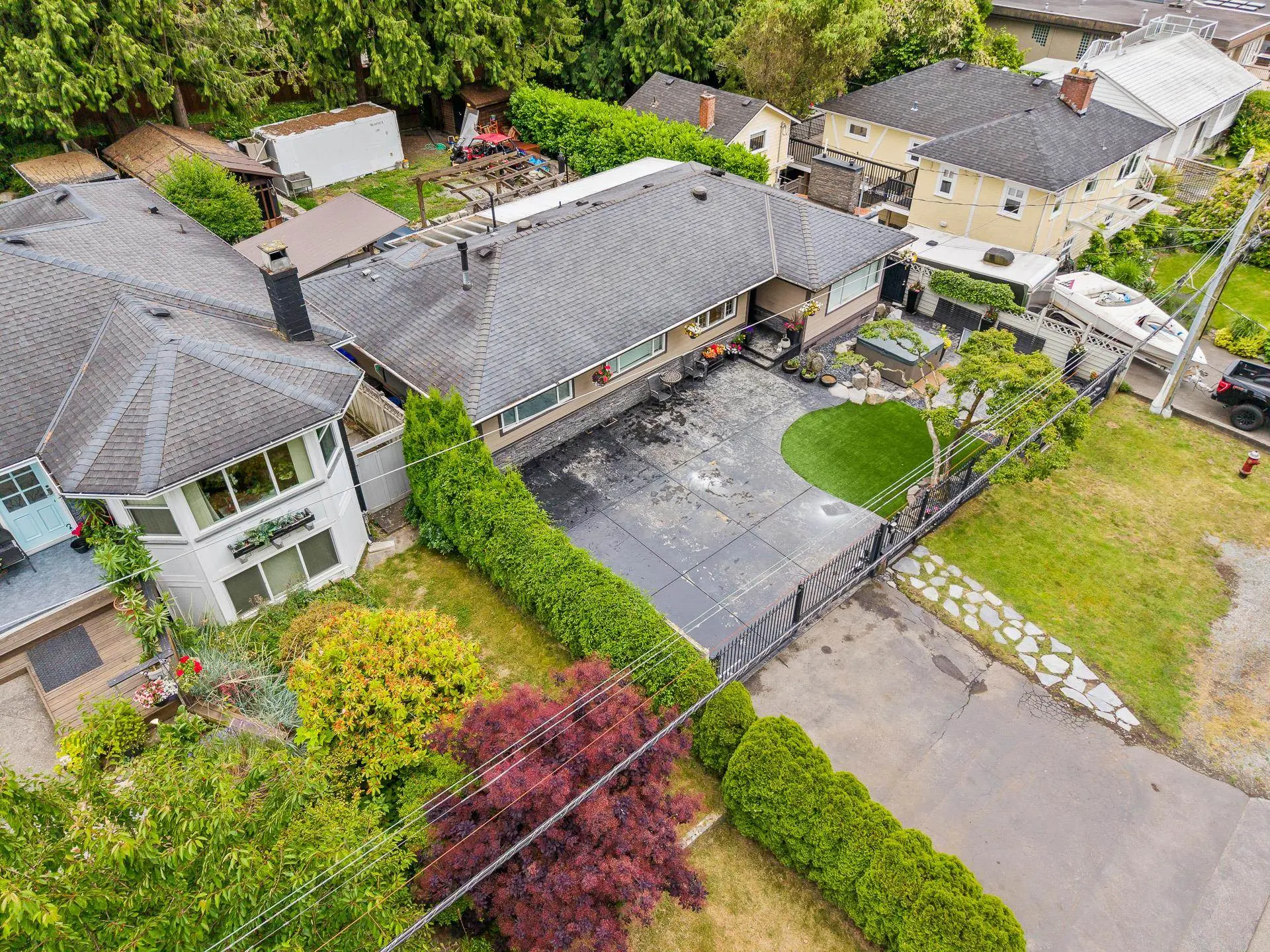 Property at 1360 EVERALL STREET, White Rock, BC