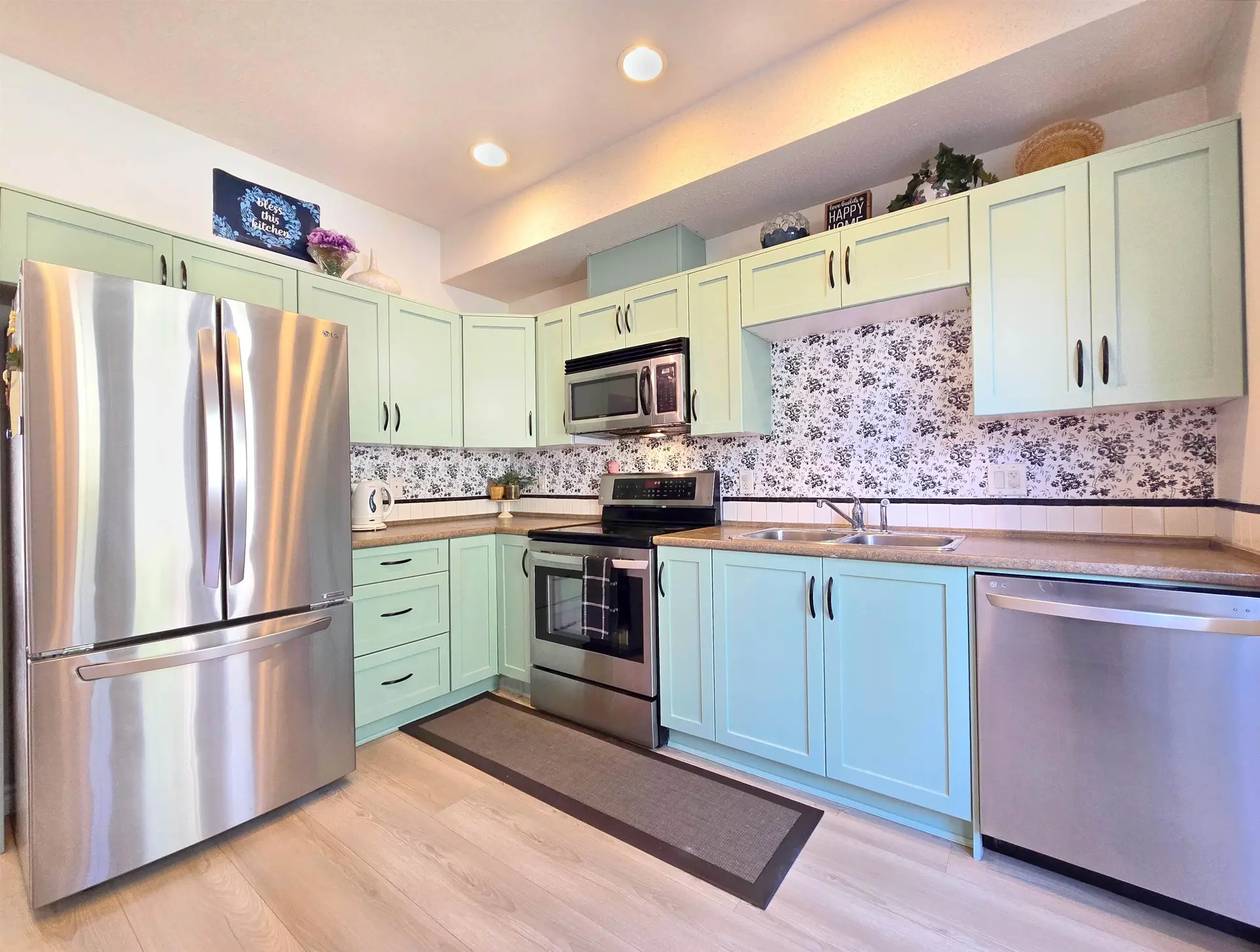 Property at #24 32501 Fraser Crescent, Mission, BC