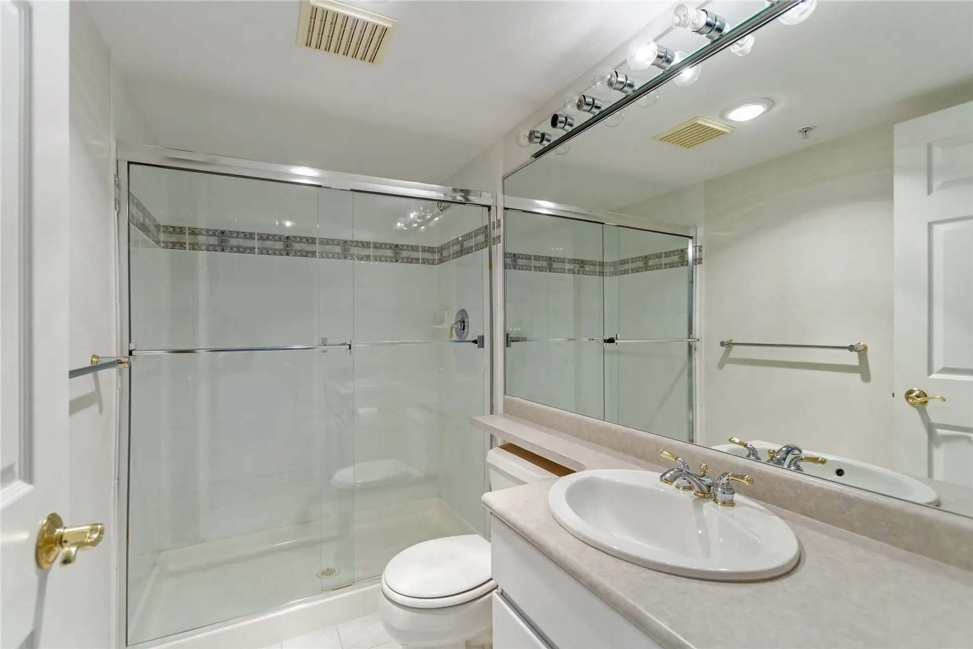 Property at #1503 1088 QUEBEC STREET, Vancouver, BC