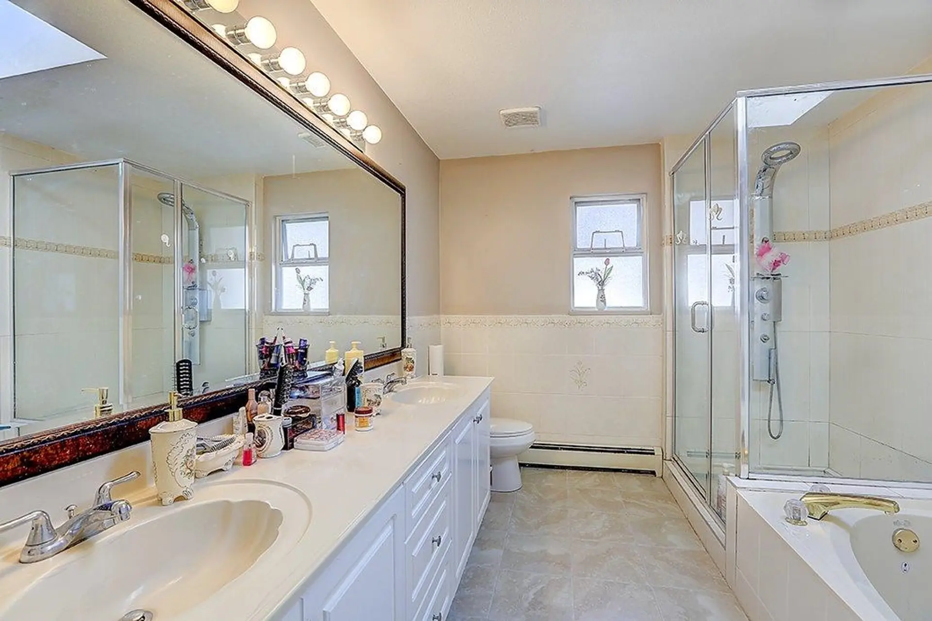 Property at 5508 CORNWALL DRIVE, Richmond, BC