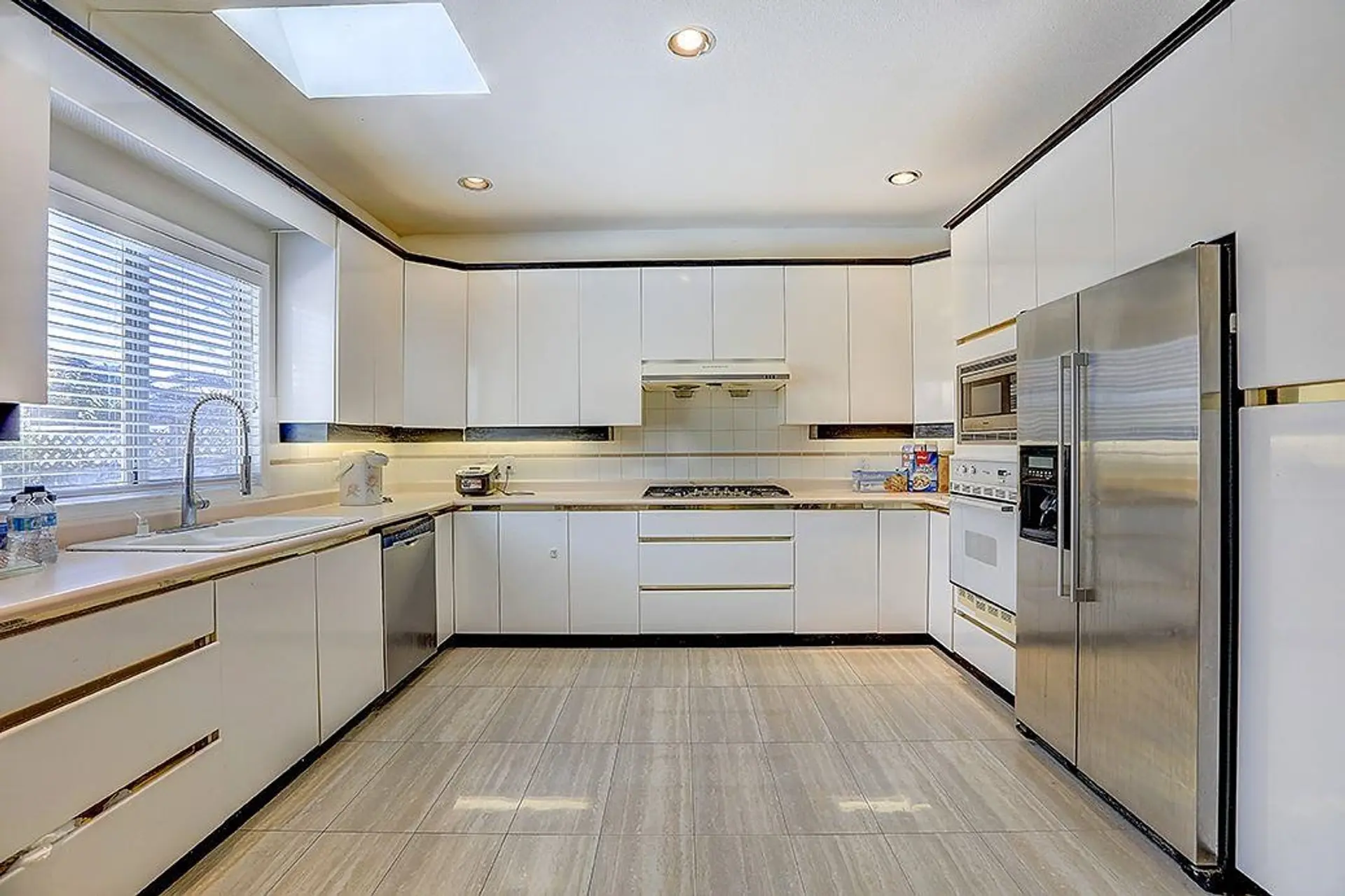 Property at 5508 CORNWALL DRIVE, Richmond, BC