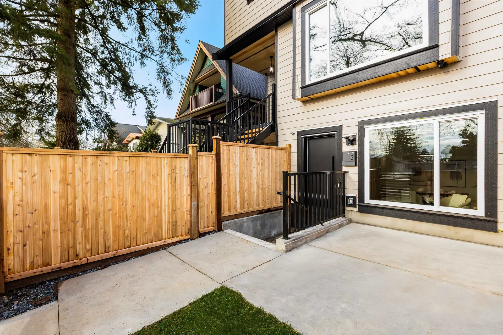 Property at #1 435 E 47TH AVENUE, Vancouver, BC