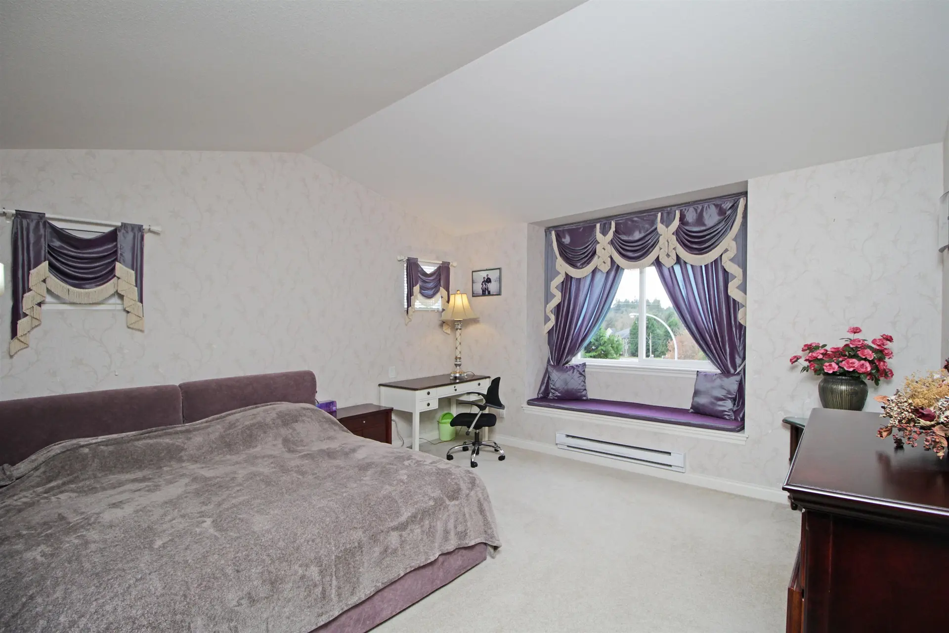 Property at 3303 148A STREET, Surrey, BC