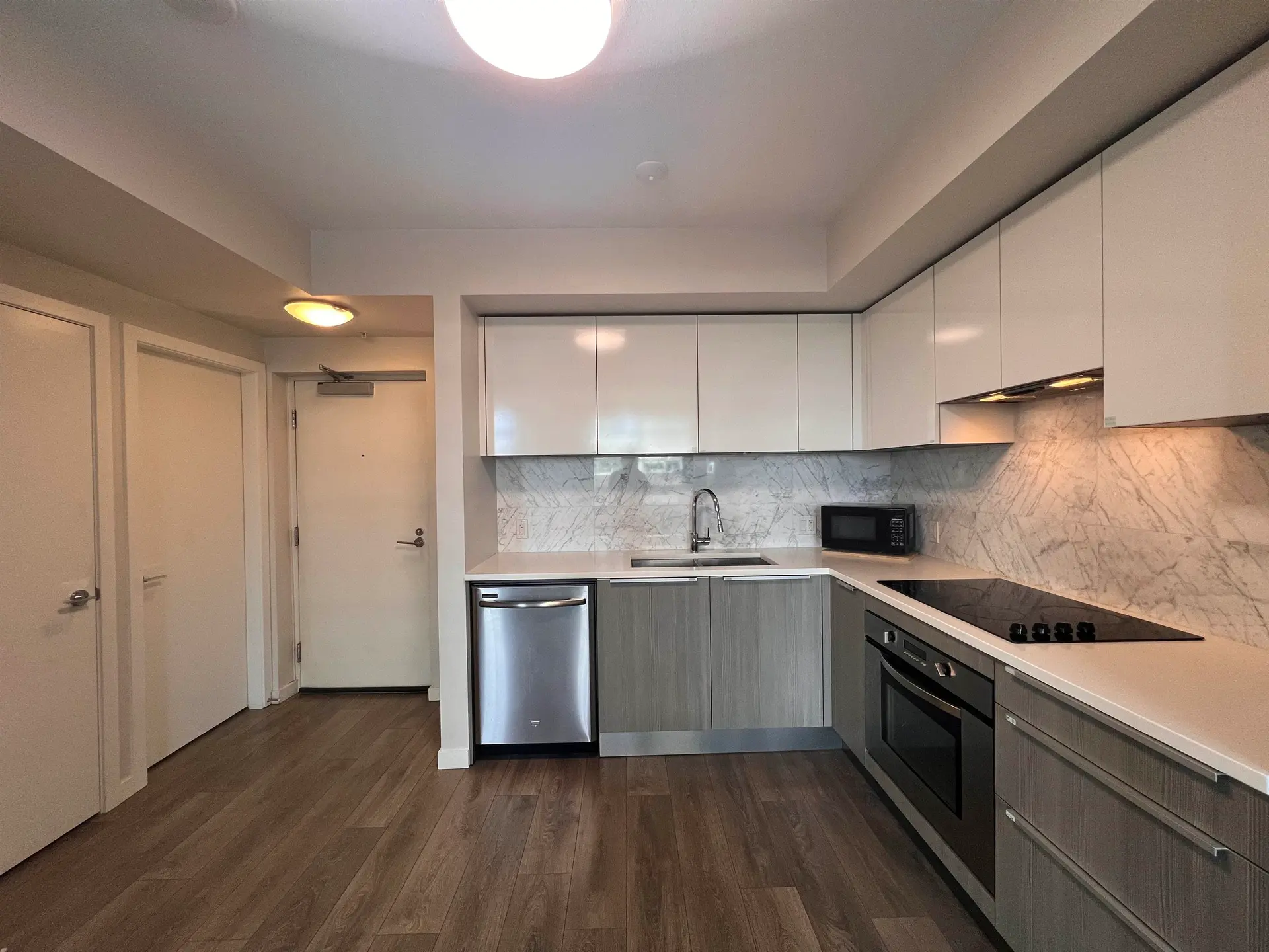 Property at #401 6461 TELFORD AVENUE, Burnaby, BC