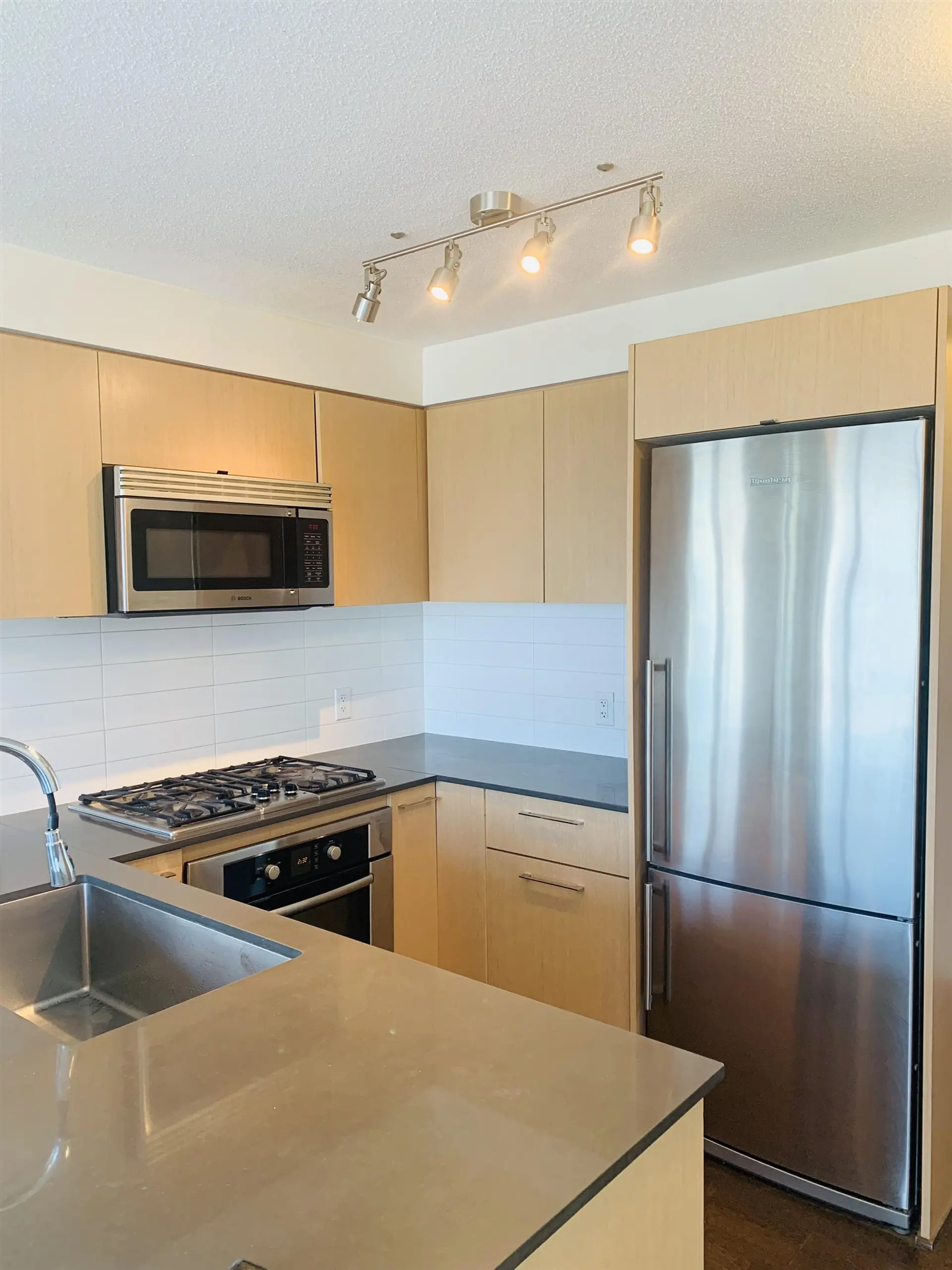 Property at #1602 7979 FIRBRIDGE WAY, Richmond, BC