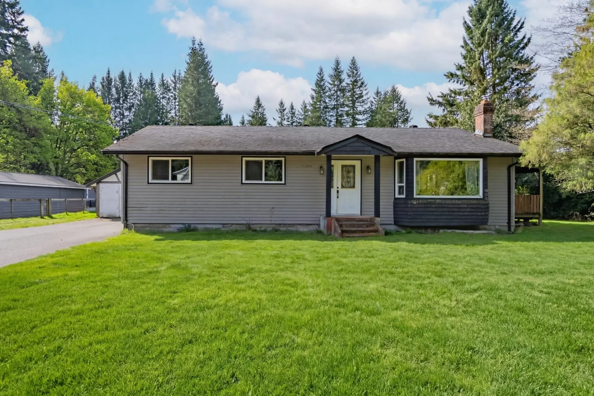 Property at 23566 52 Avenue, Langley, BC