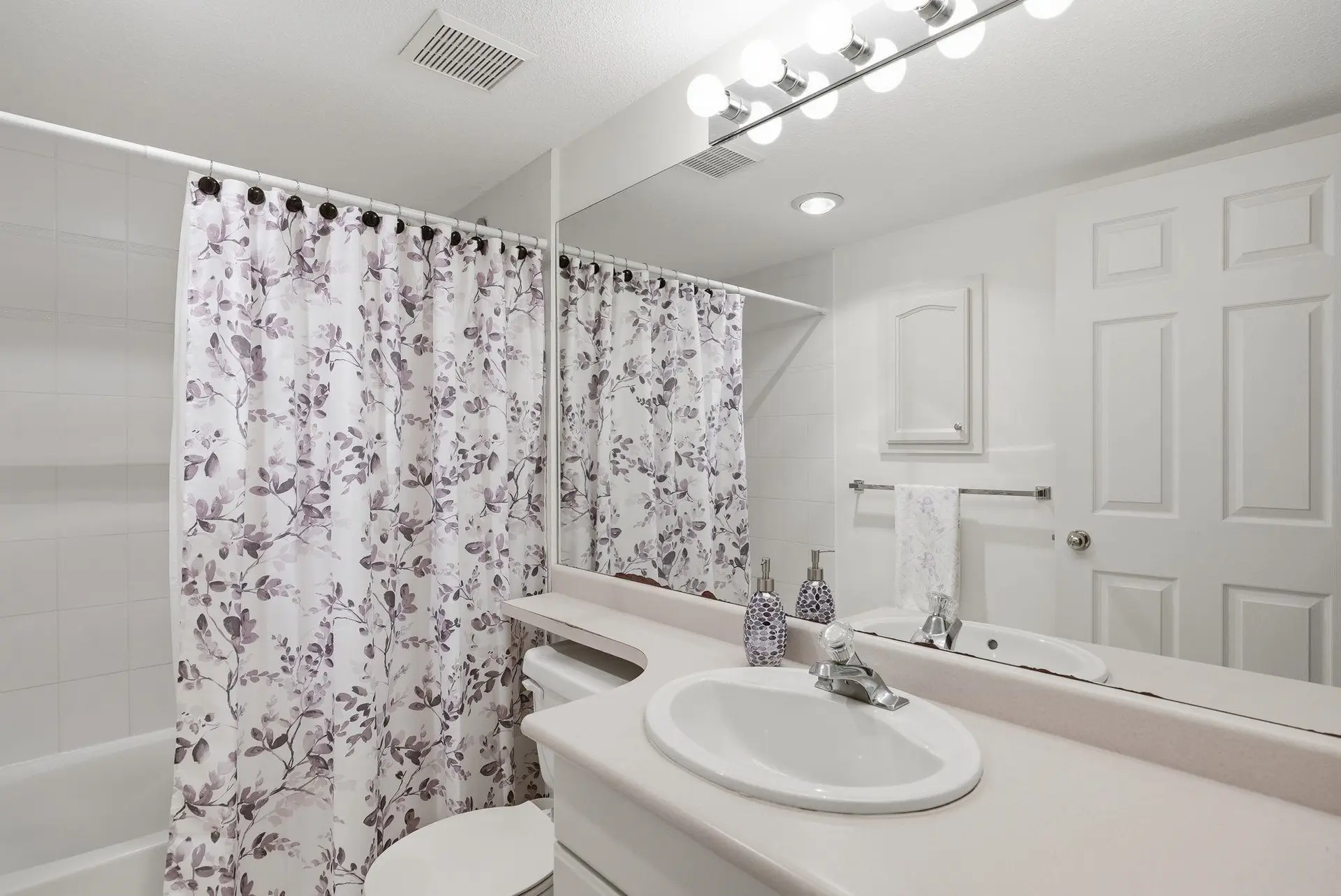 Property at #211 2575 WARE STREET, Abbotsford, BC