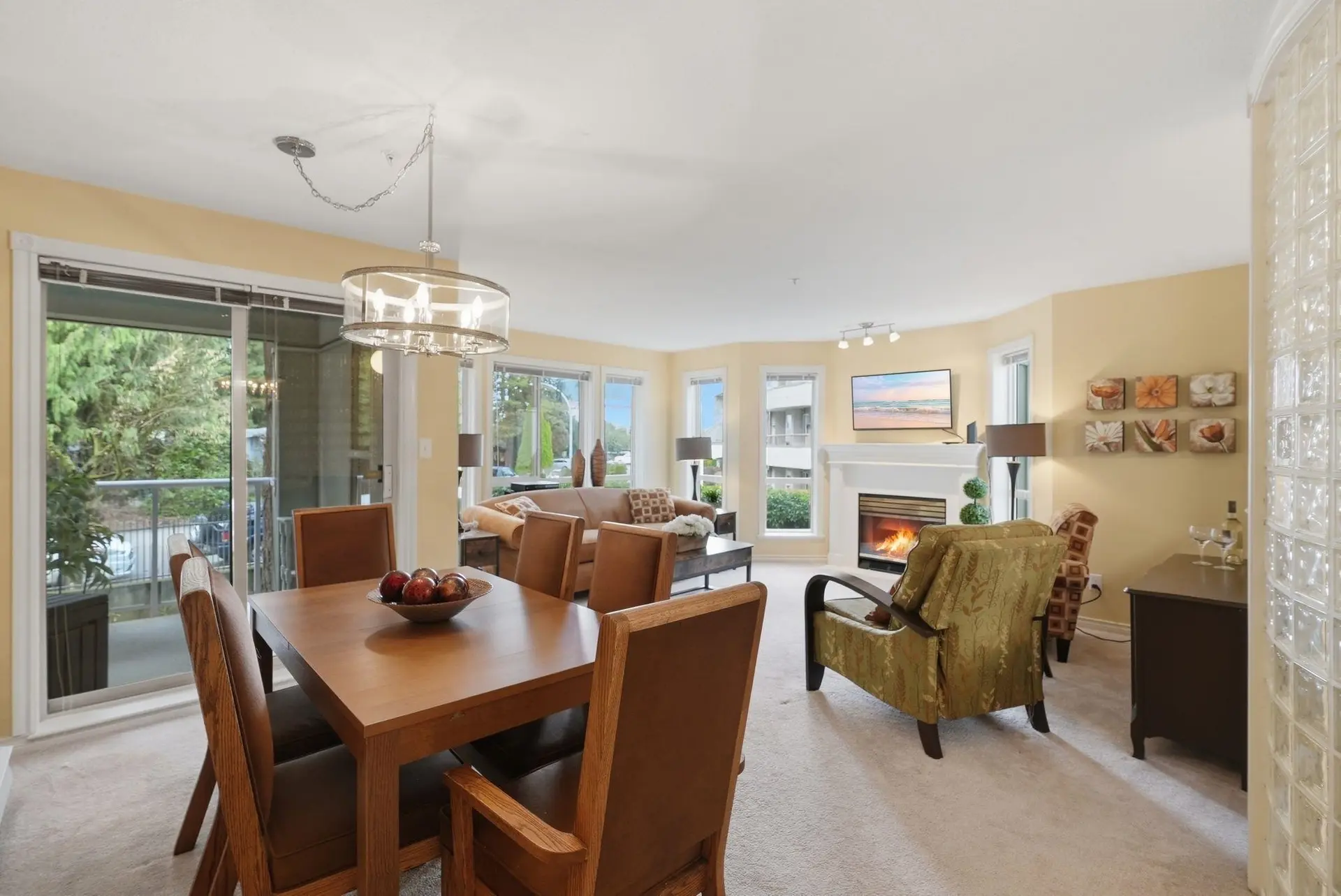 Property at #211 2575 WARE STREET, Abbotsford, BC