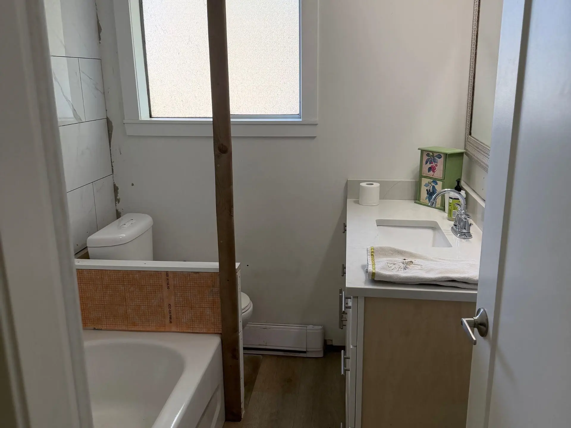 Property at 2405 MILLINER ROAD, Roberts Creek, BC