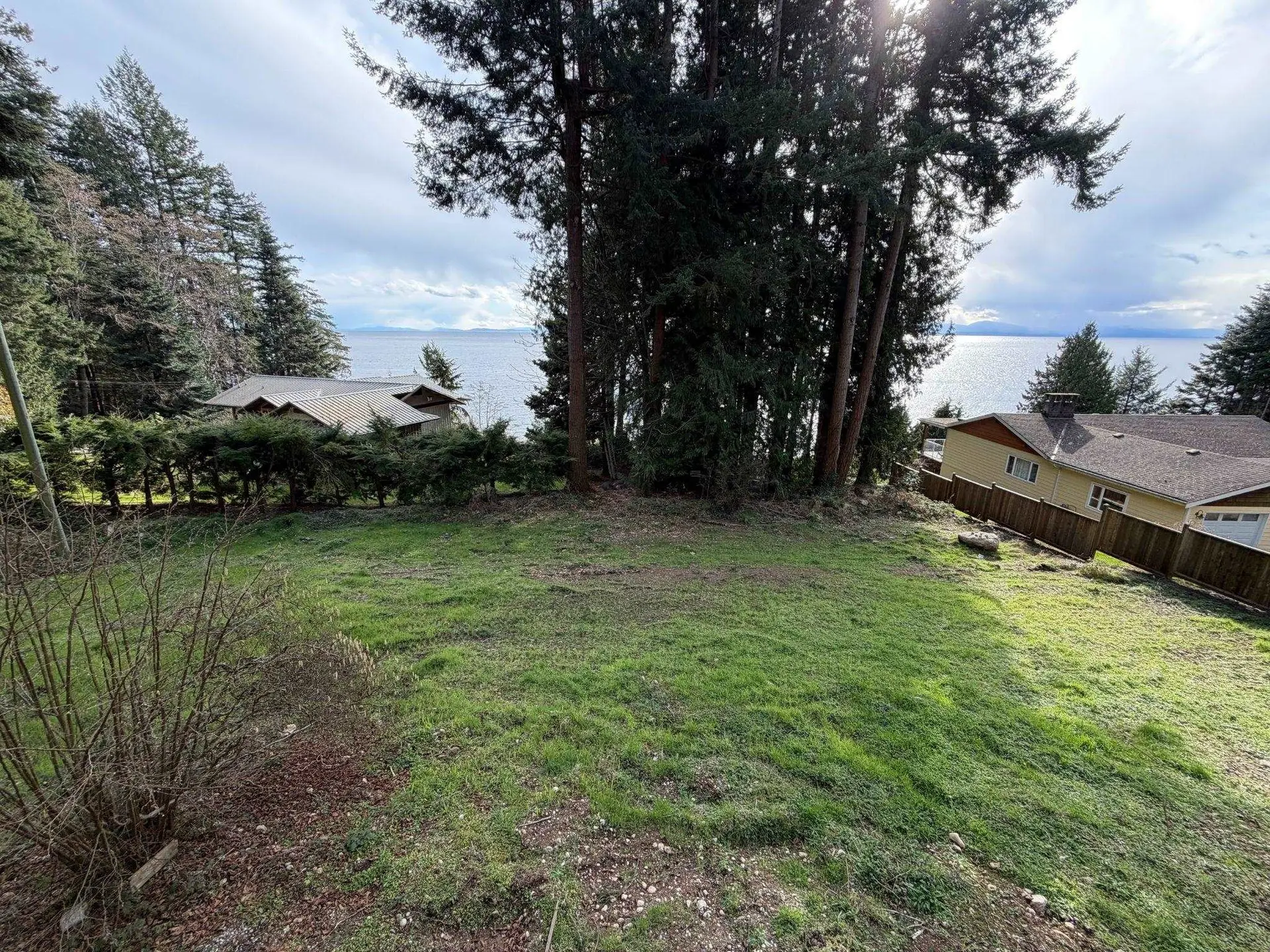 Property at 2405 MILLINER ROAD, Roberts Creek, BC