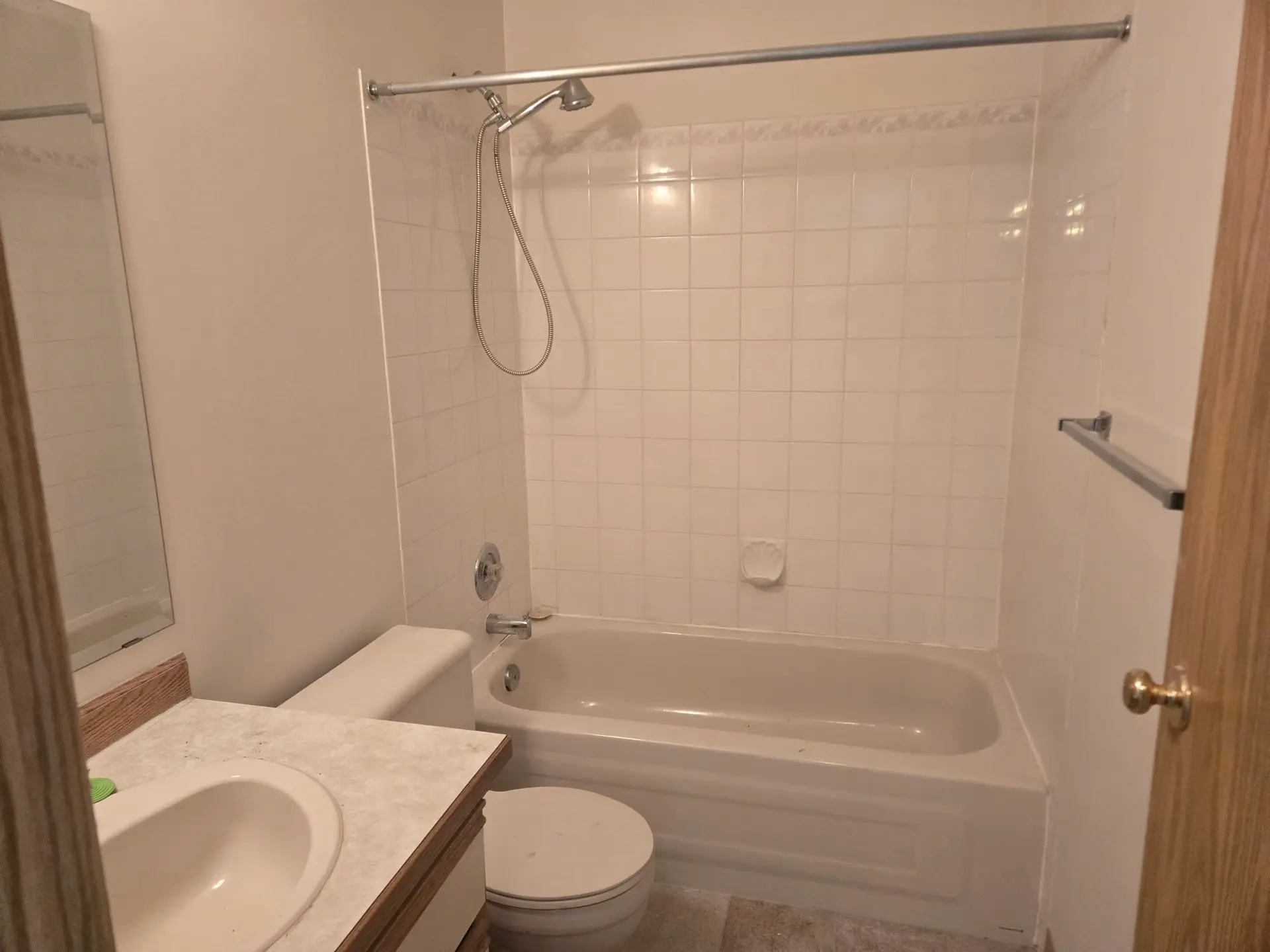 #21 45655 McIntosh Drive - Image 7