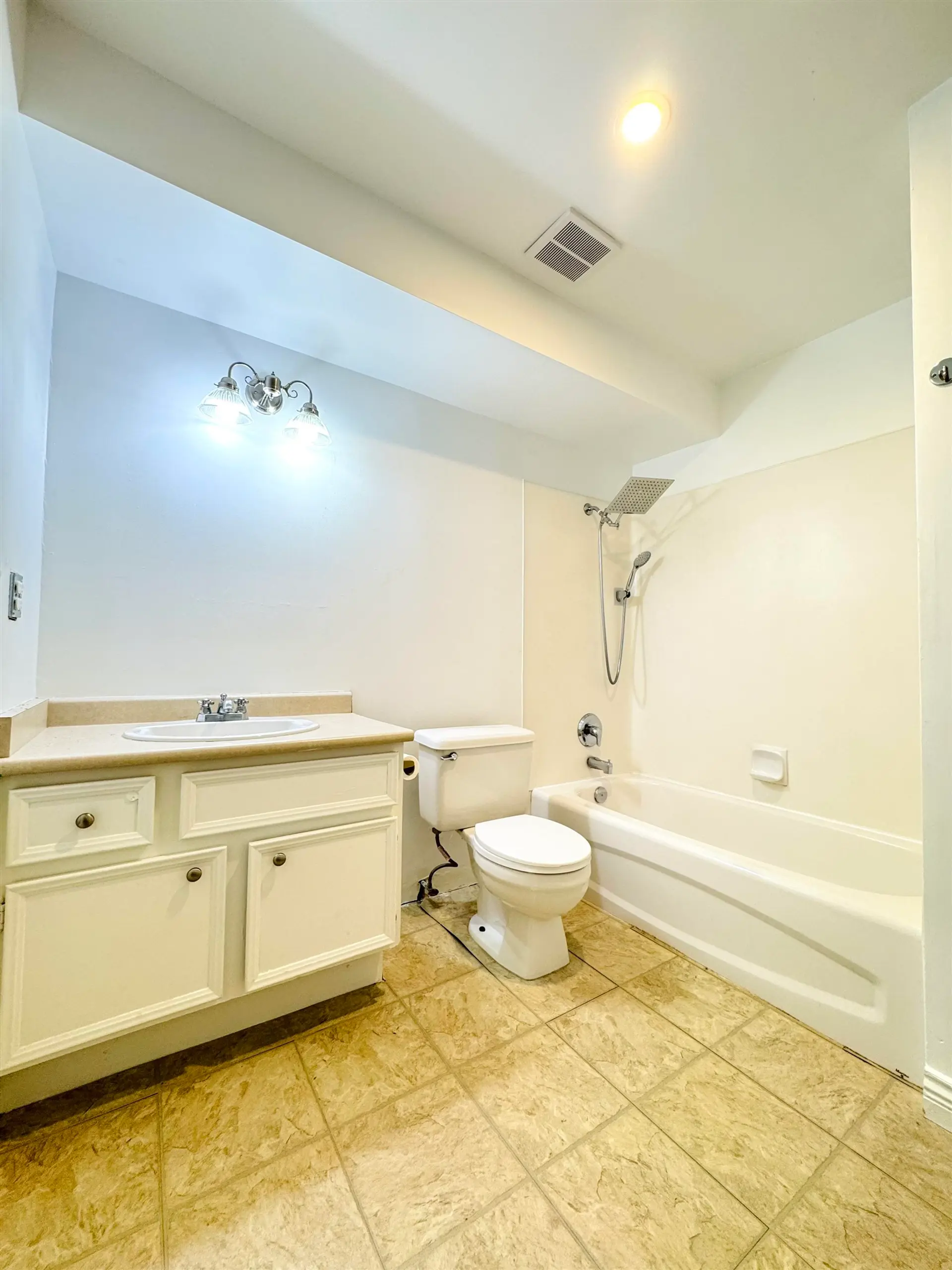 Property at #126 32850 GEORGE FERGUSON WAY, Abbotsford, BC