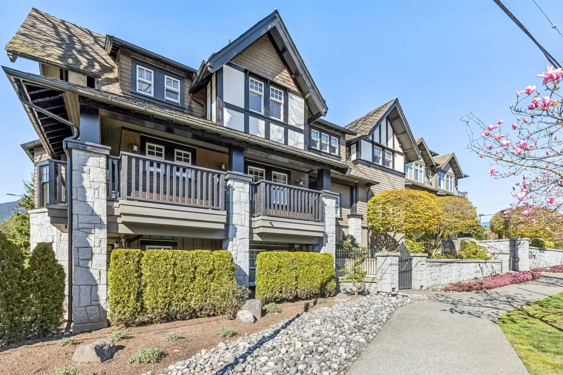 Property at #207 116 W 23rd Street, North Vancouver, BC