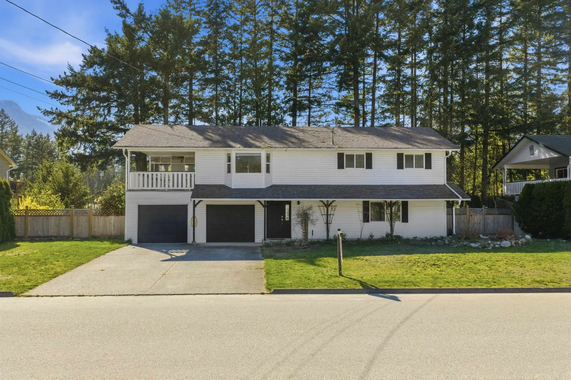 Property at 21015 Swallow Place, Hope, BC