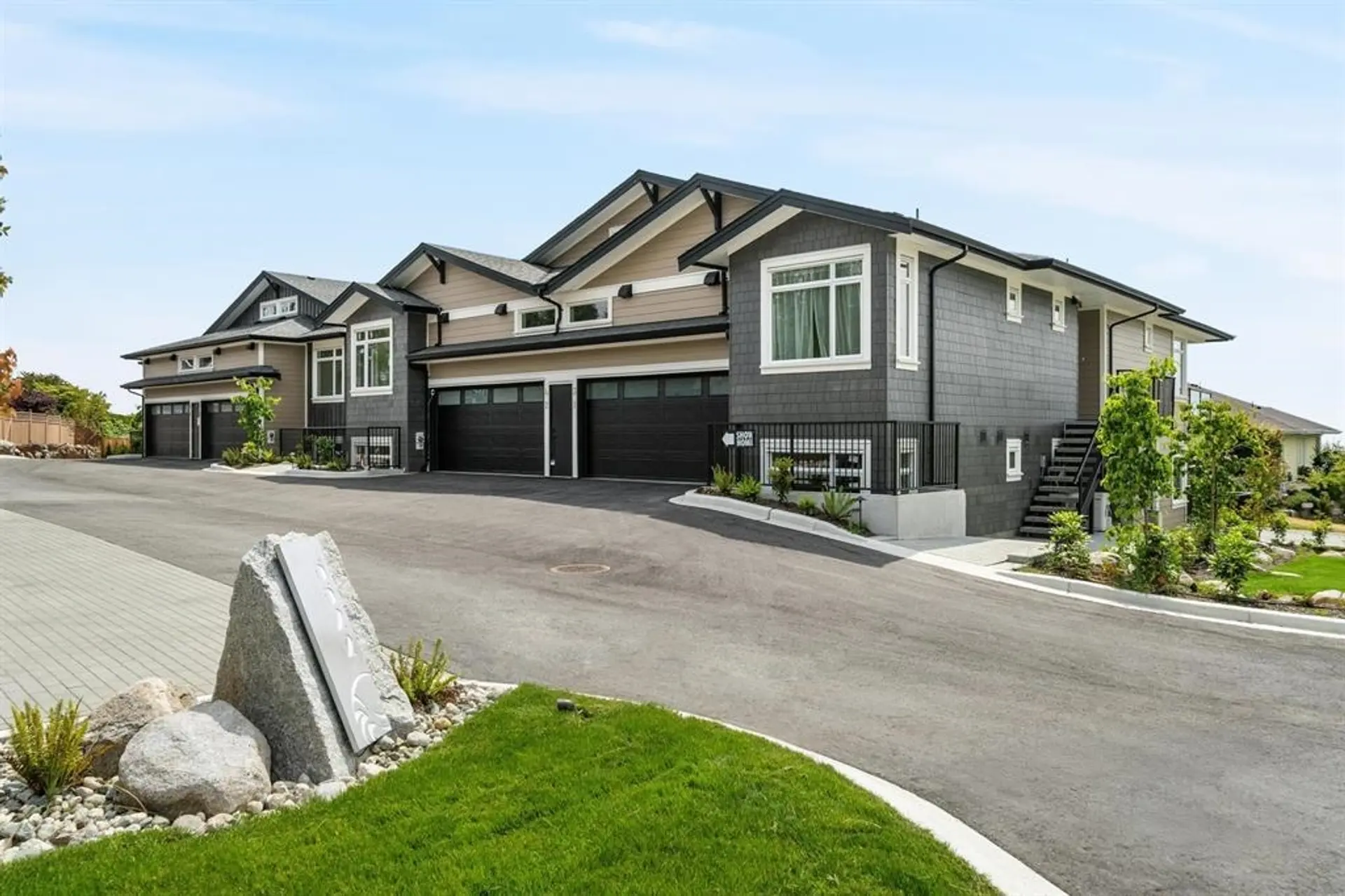 Property at #5 5522 MCCOURT ROAD, Sechelt, BC