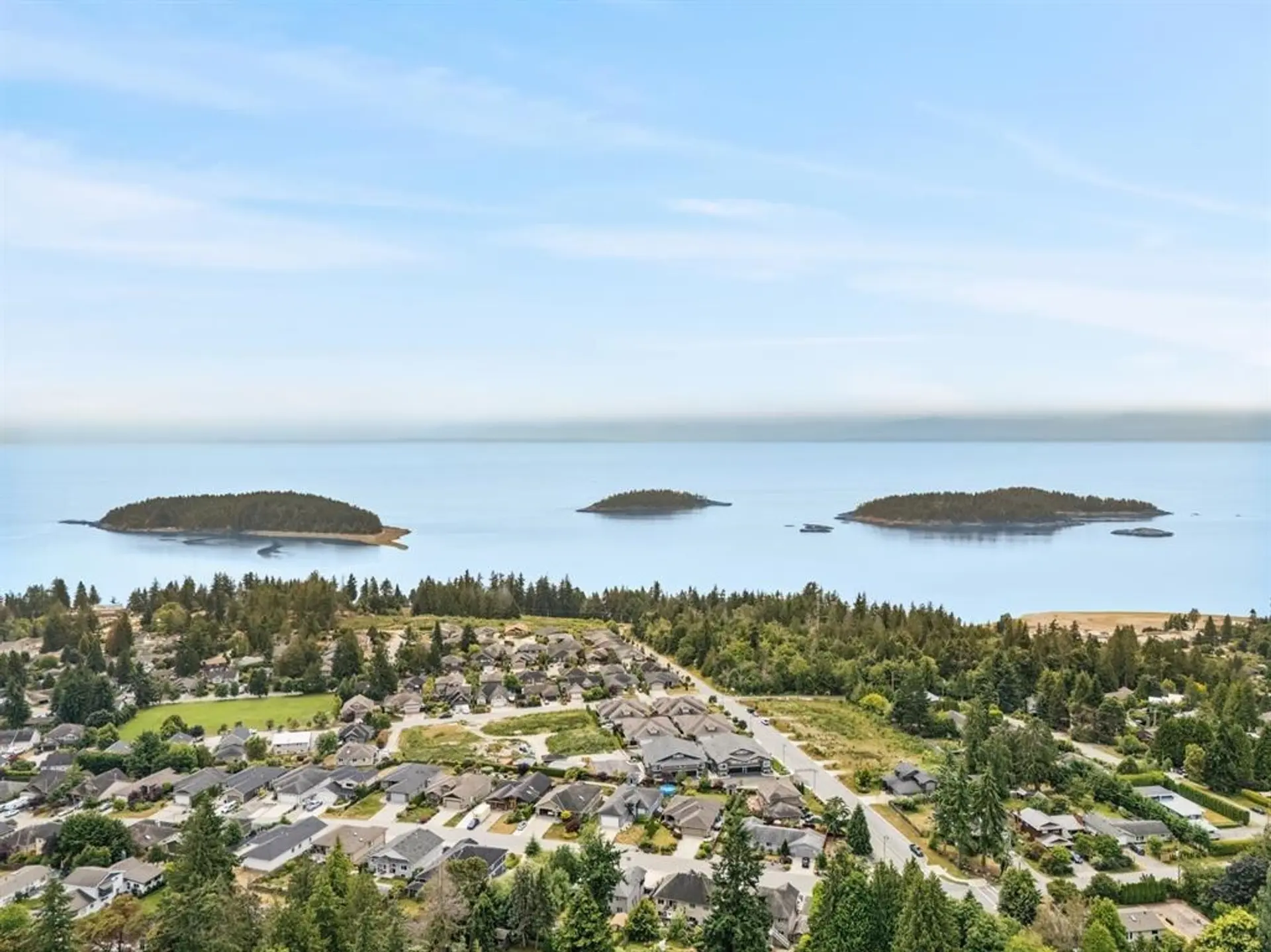 Property at #5 5522 MCCOURT ROAD, Sechelt, BC