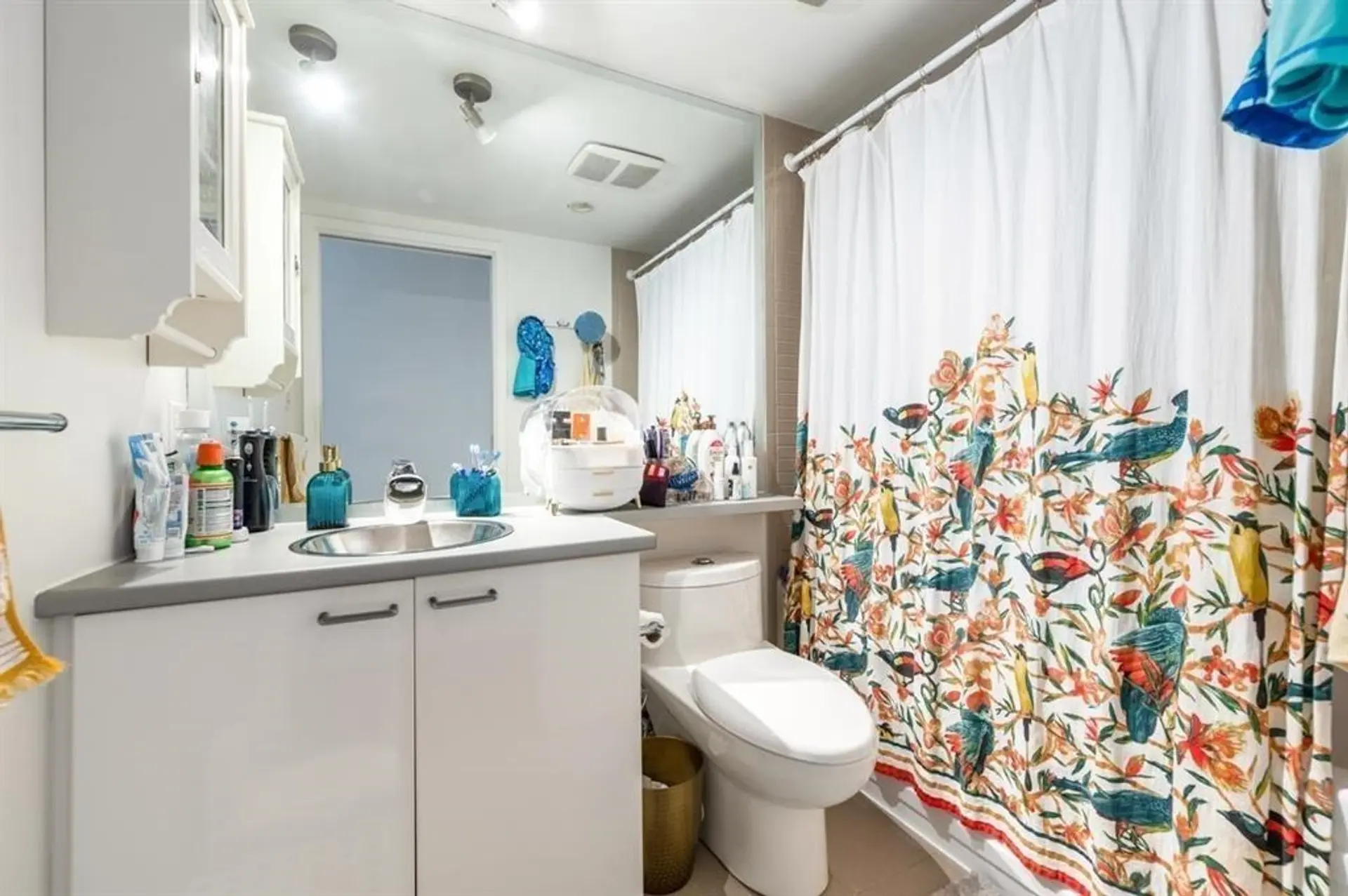 Property at #1806 111 W GEORGIA STREET, Vancouver, BC