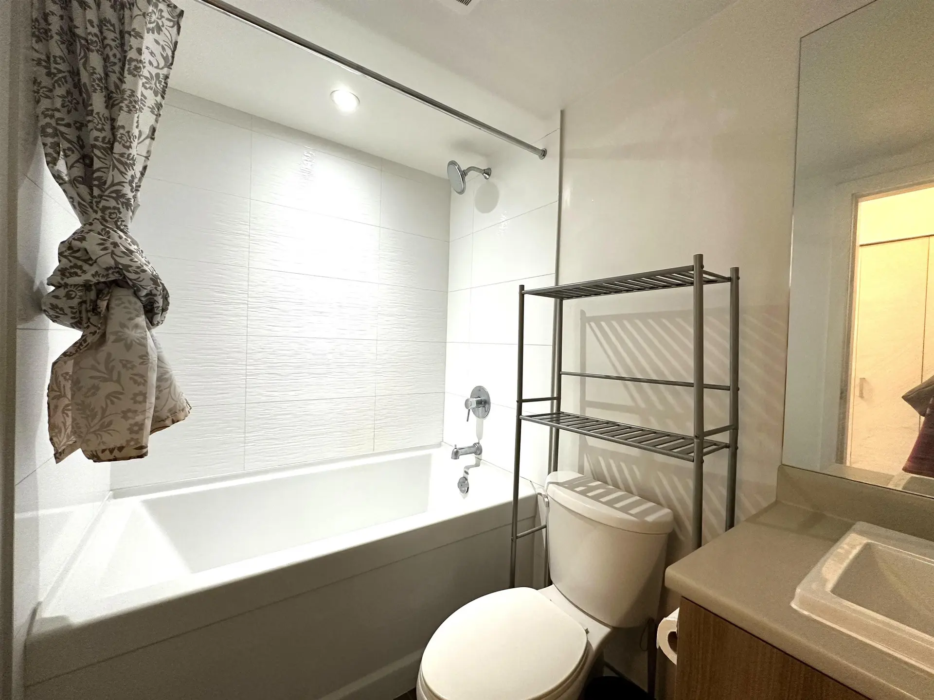 Property at #605 13325 102A AVENUE, Surrey, BC