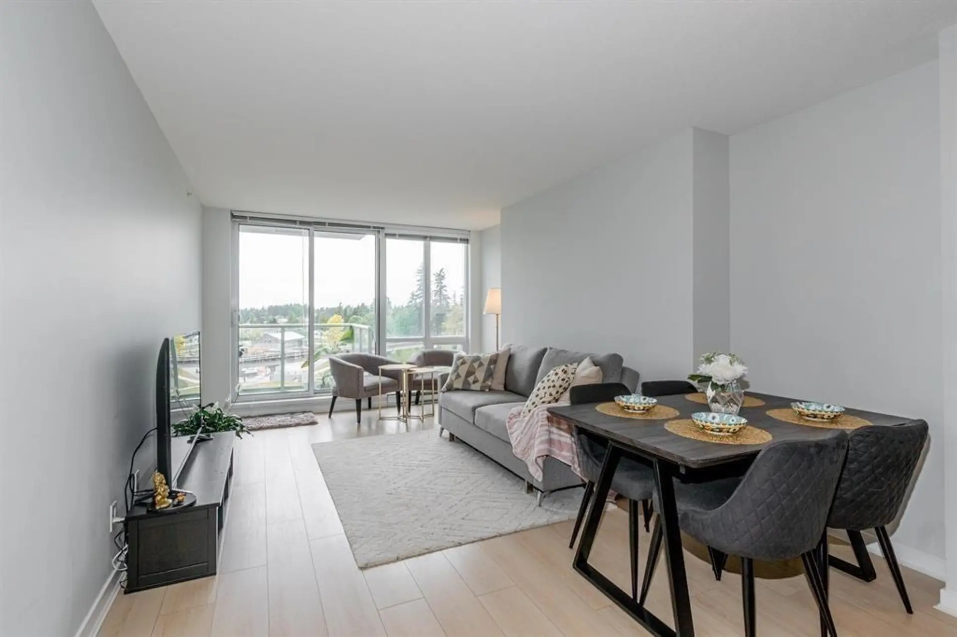 Property at #809 9981 WHALLEY BOULEVARD, Surrey, BC