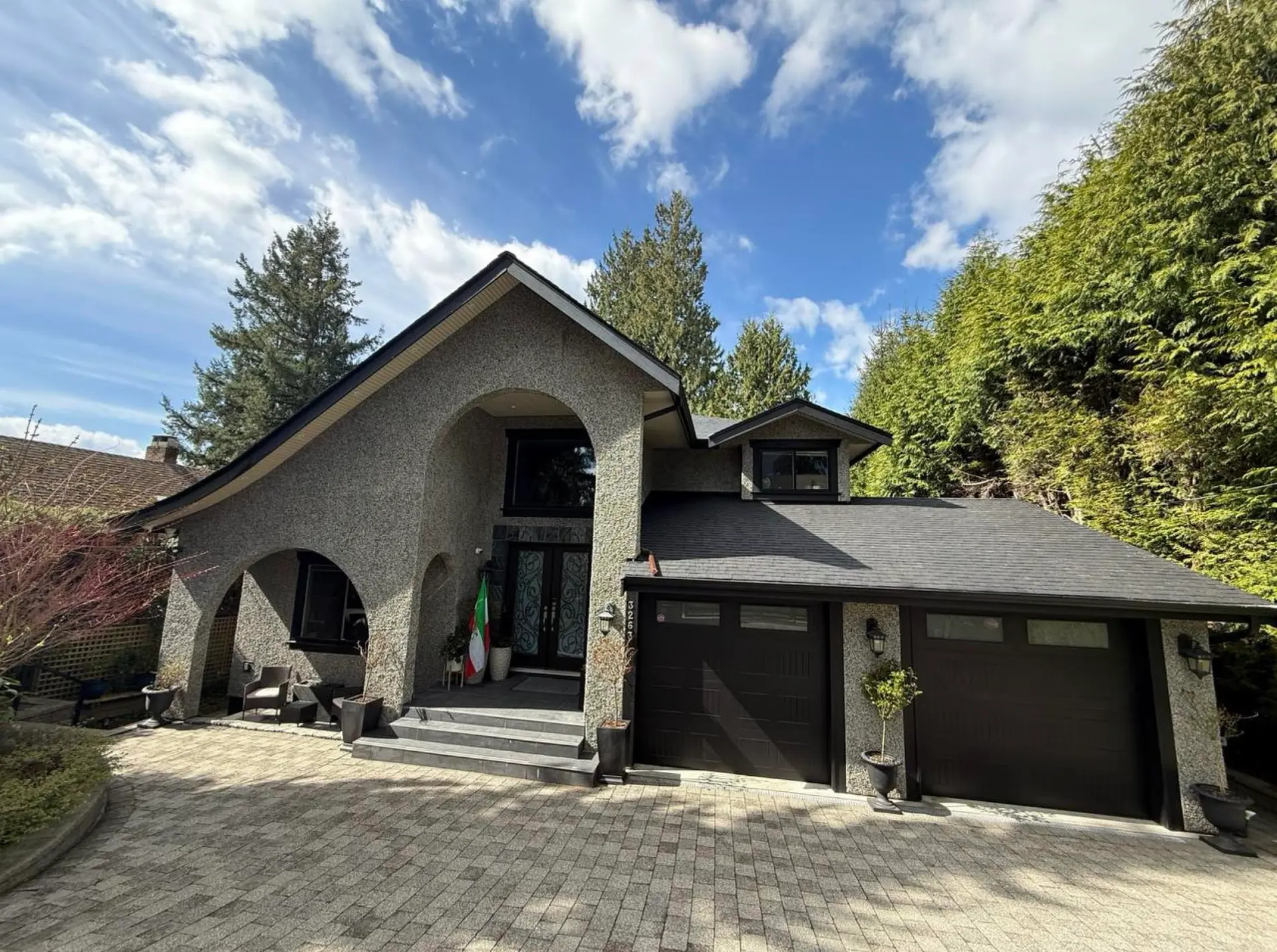 Property at 3263 Norwood Avenue, North Vancouver, BC