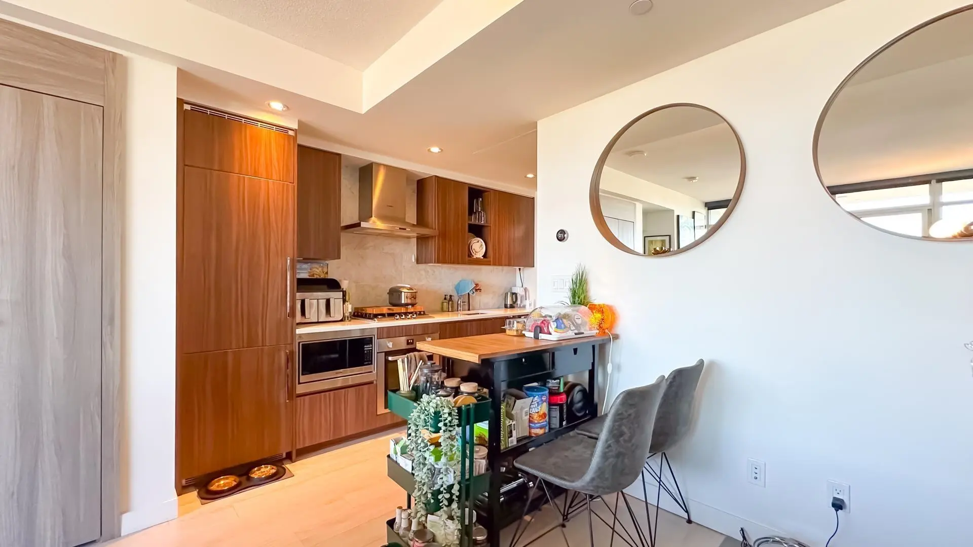 Property at #4009 4720 LOUGHEED HIGHWAY, Burnaby, BC