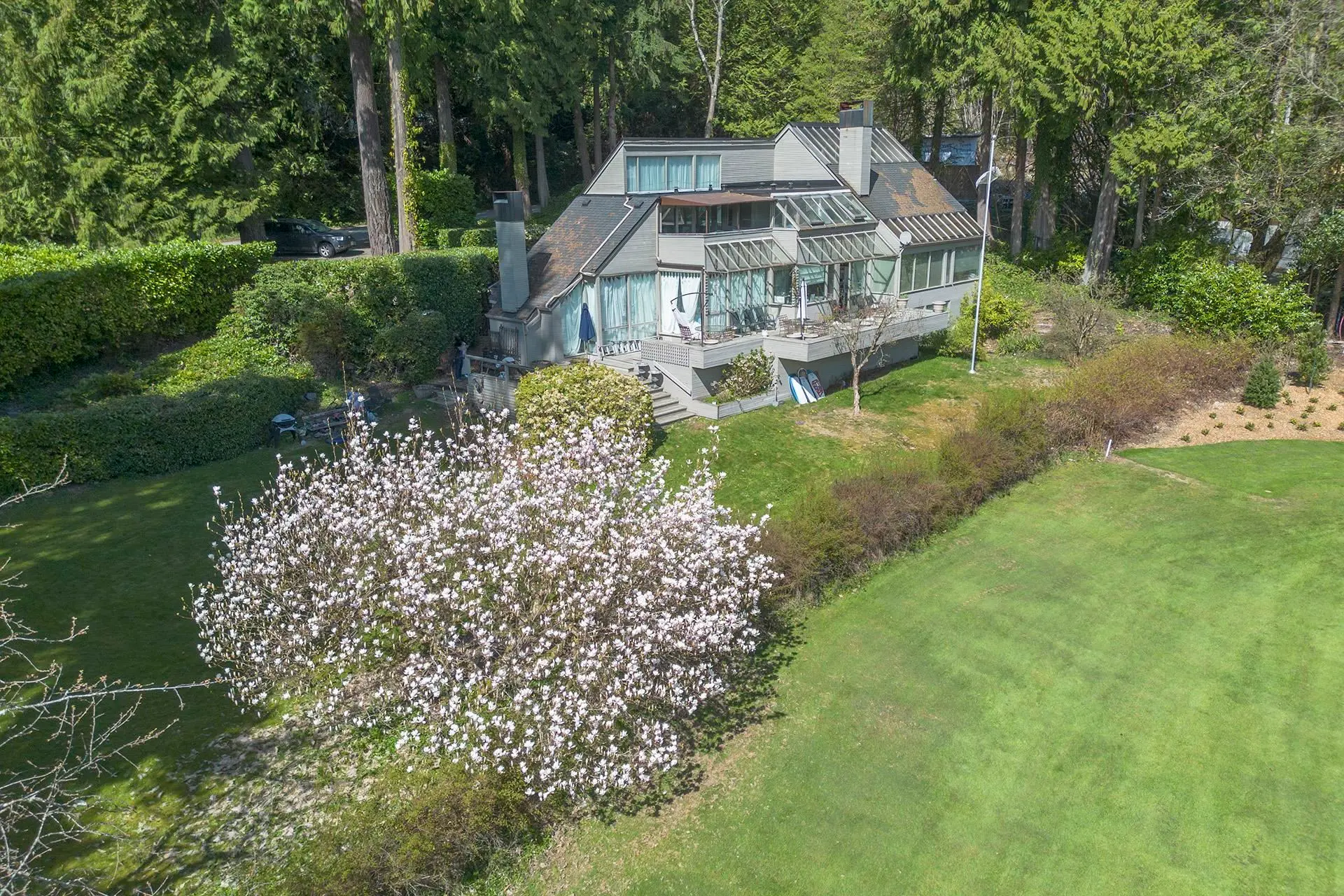 Property at 460 SOUTHBOROUGH DRIVE, West Vancouver, BC