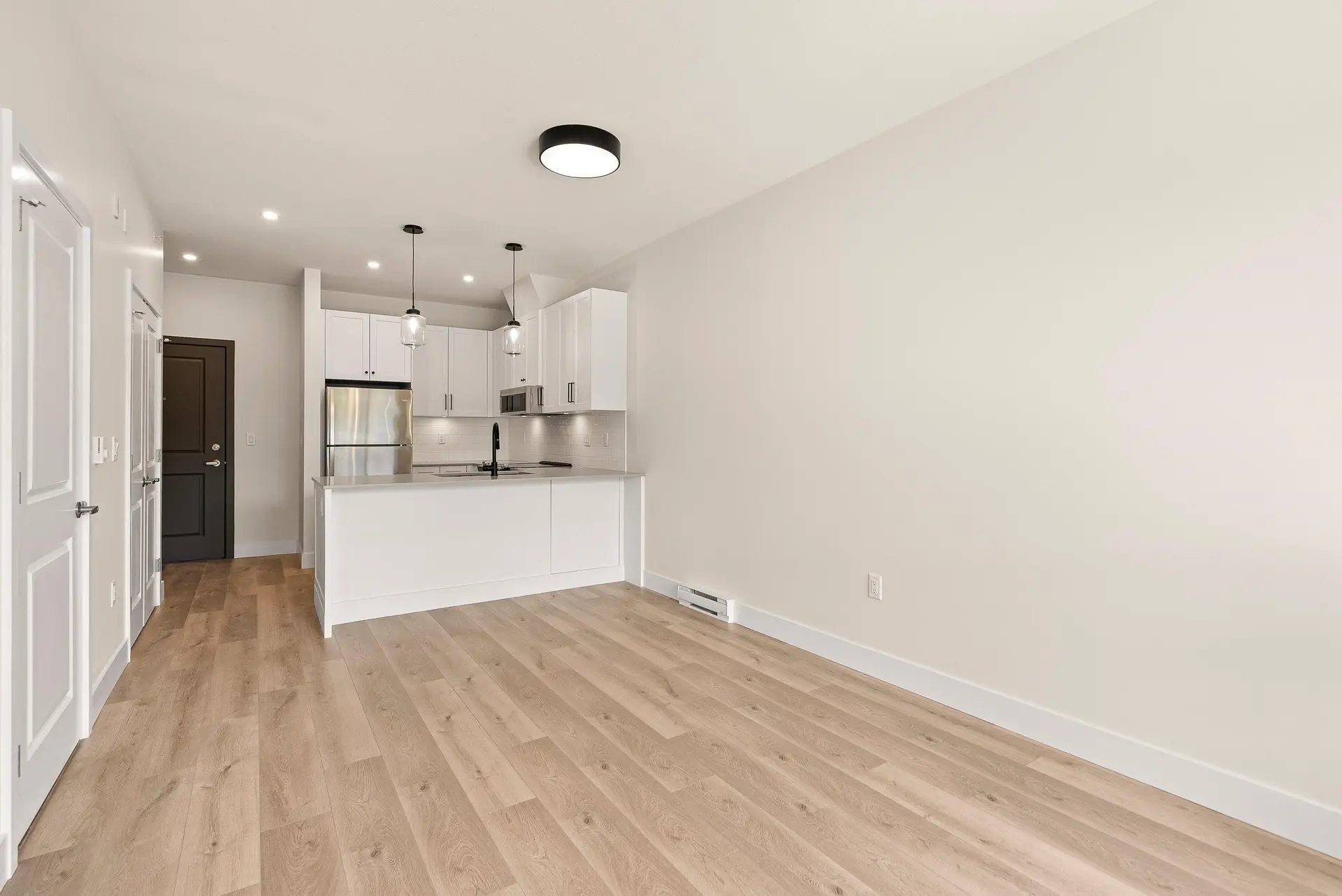 Property at #506 6045 CHILLIWACK RIVER ROAD, Chilliwack, BC