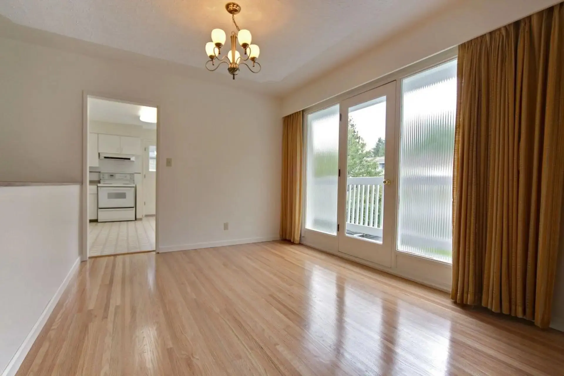 Property at 1025 CLEMENTS AVENUE, North Vancouver, BC