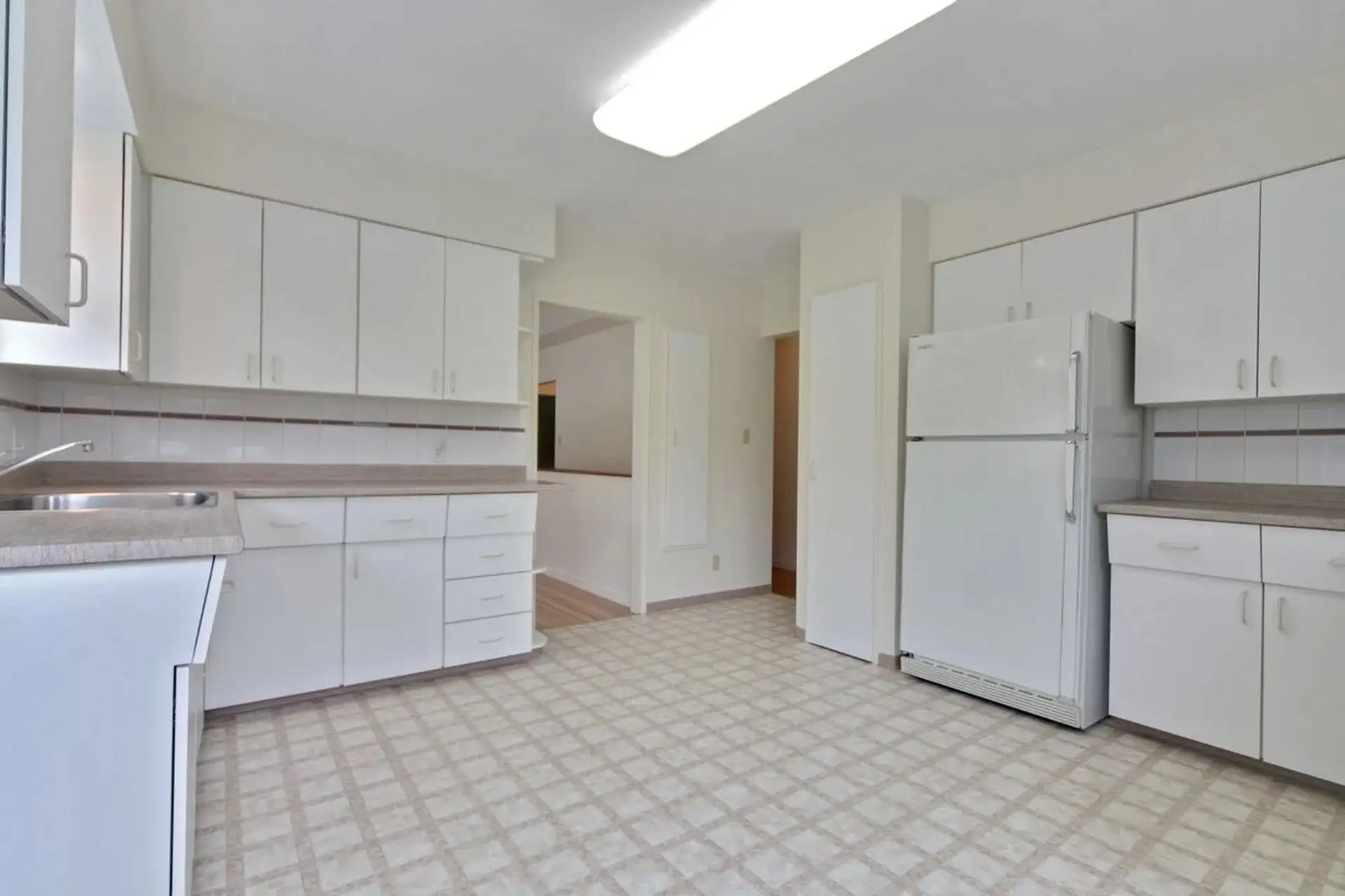 Property at 1025 CLEMENTS AVENUE, North Vancouver, BC