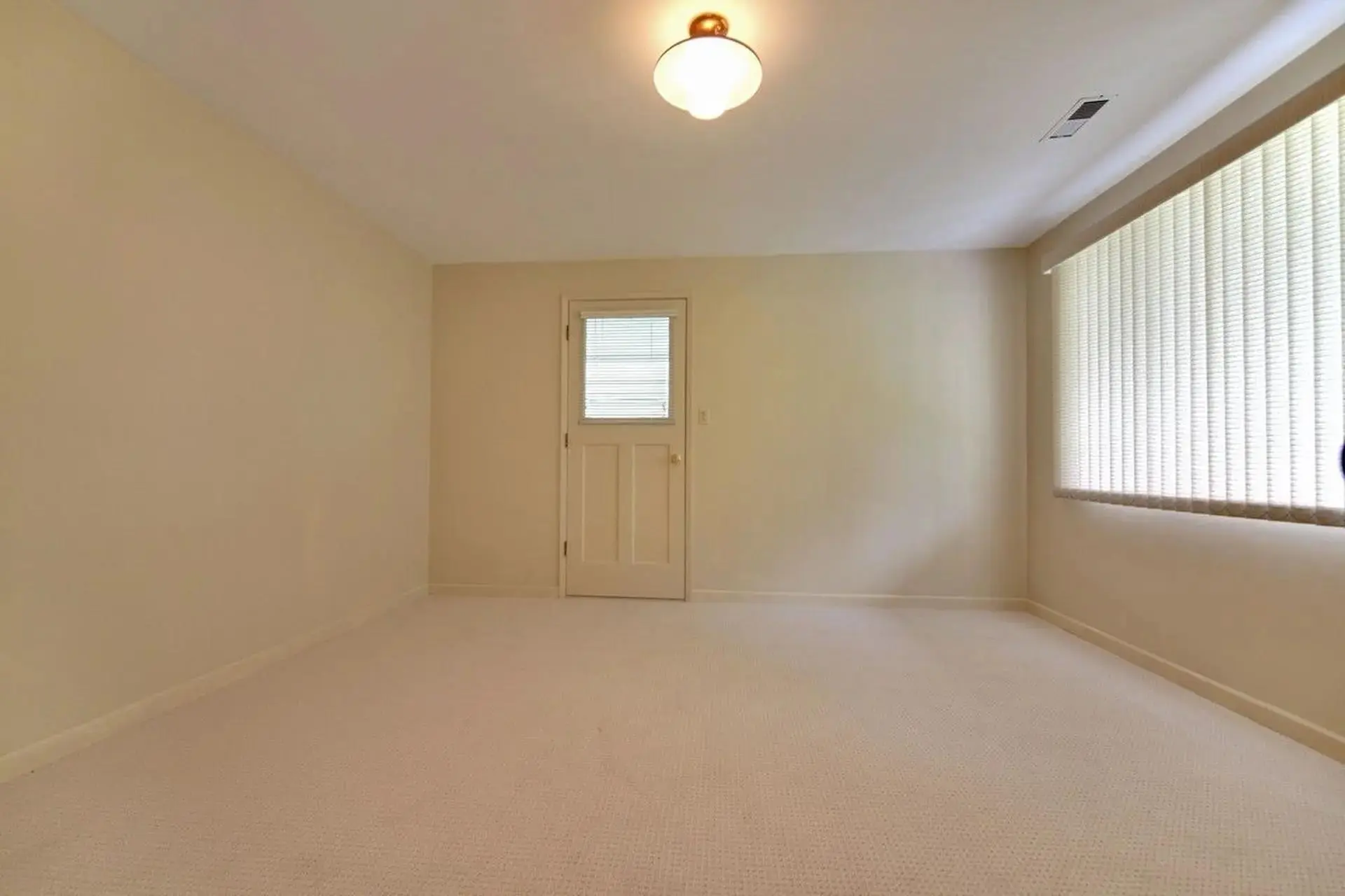 Property at 1025 CLEMENTS AVENUE, North Vancouver, BC