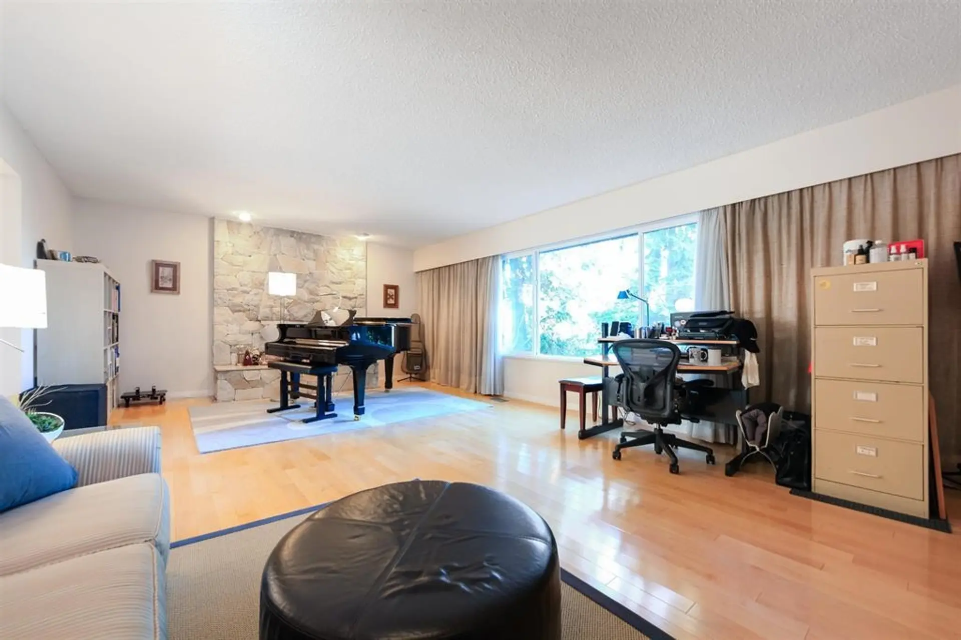 Property at 6415 BUCKINGHAM DRIVE, Burnaby, BC