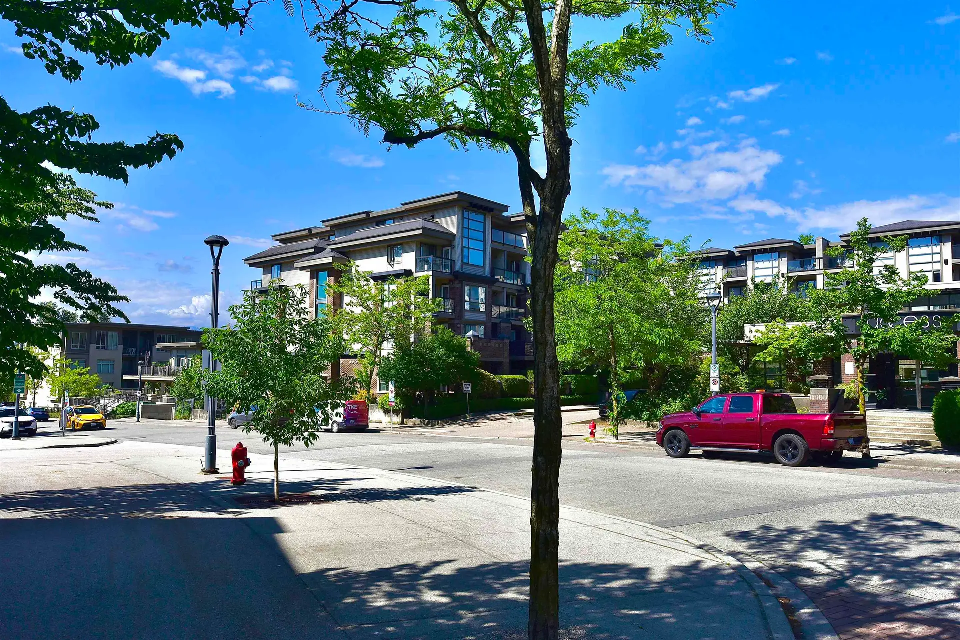#452 10838 City Parkway - Image 14