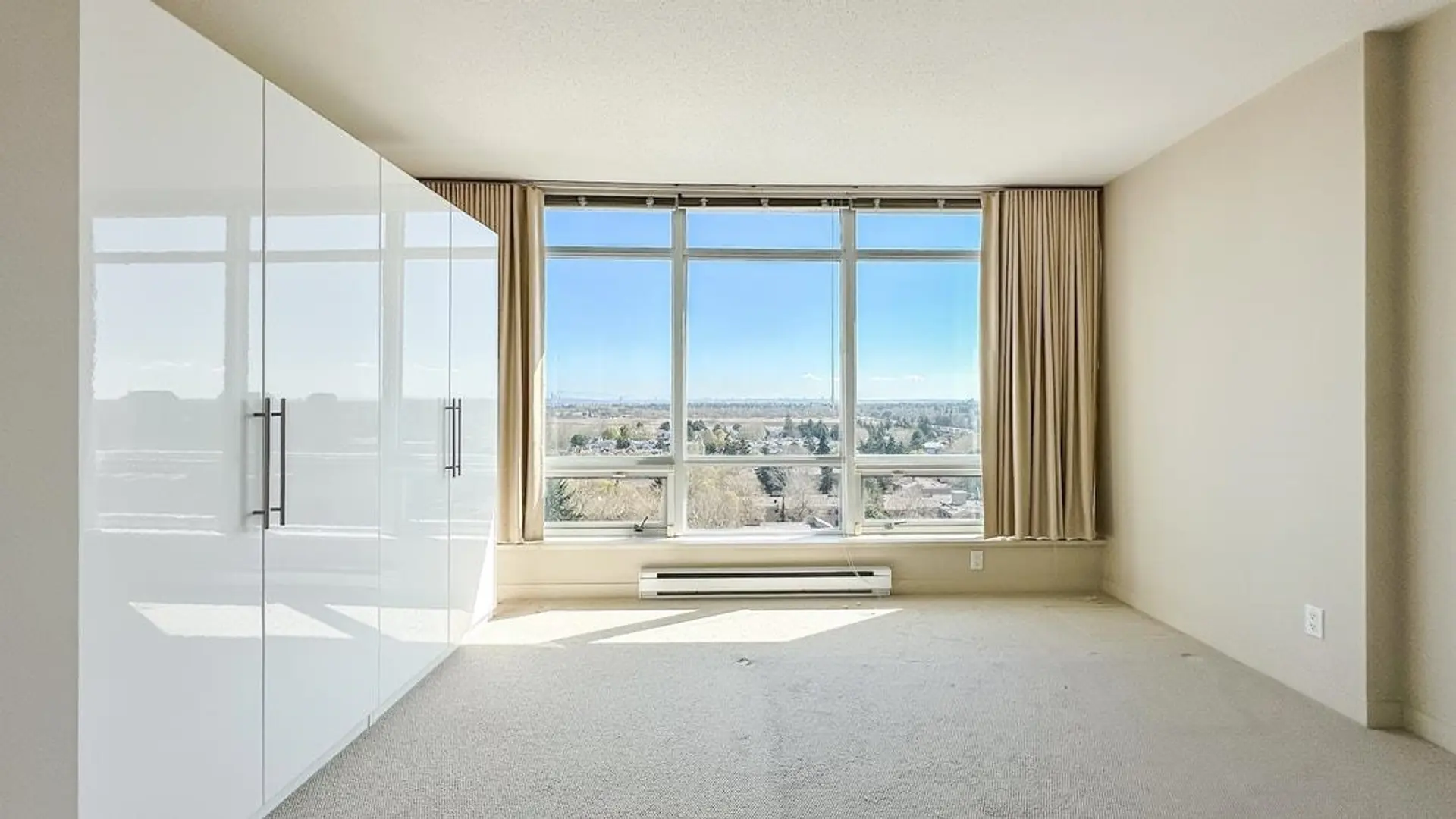 Property at #1701 8288 LANSDOWNE ROAD, Richmond, BC