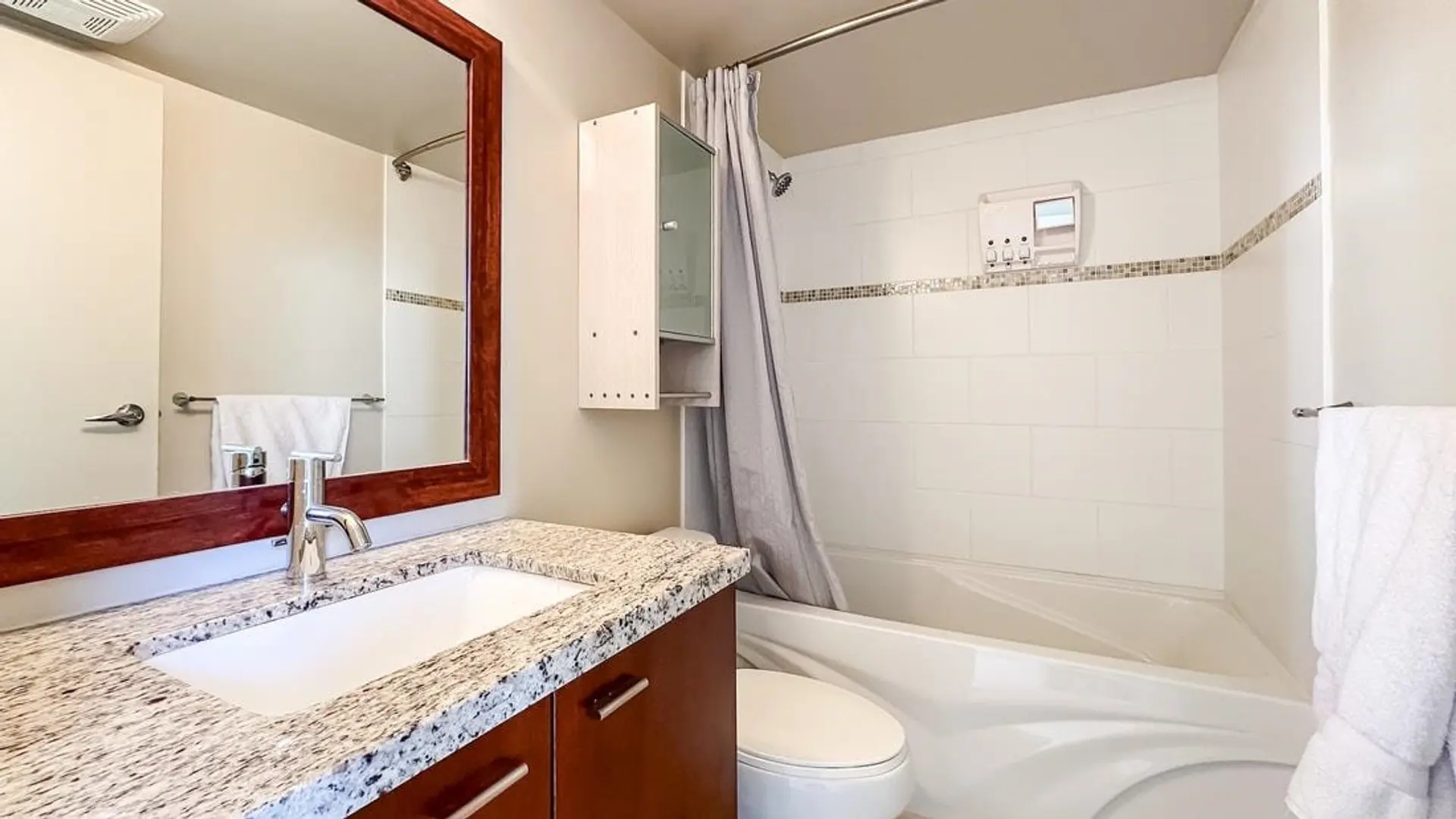 Property at #1701 8288 LANSDOWNE ROAD, Richmond, BC