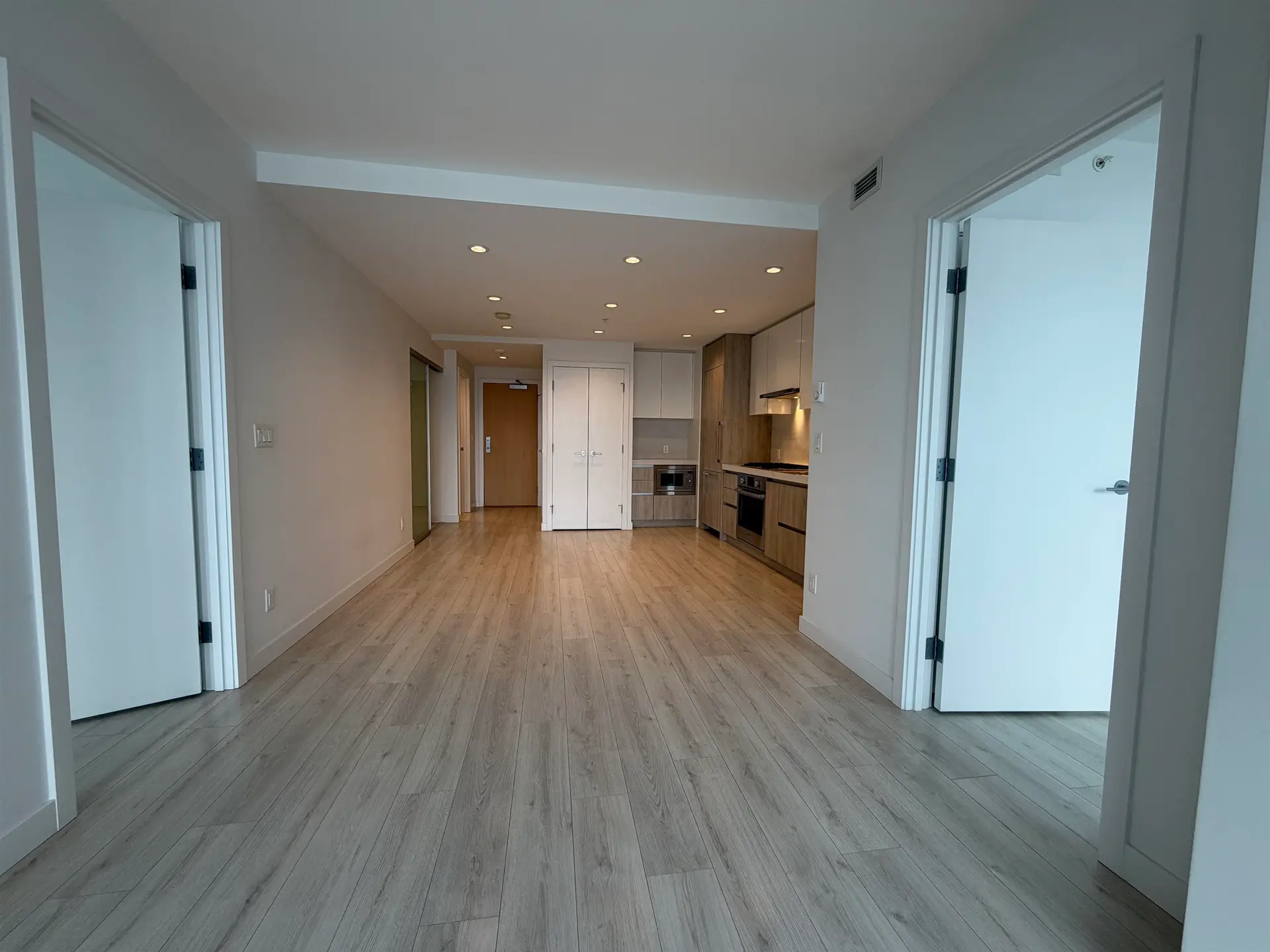 Property at #3008 6080 MCKAY AVENUE, Burnaby, BC