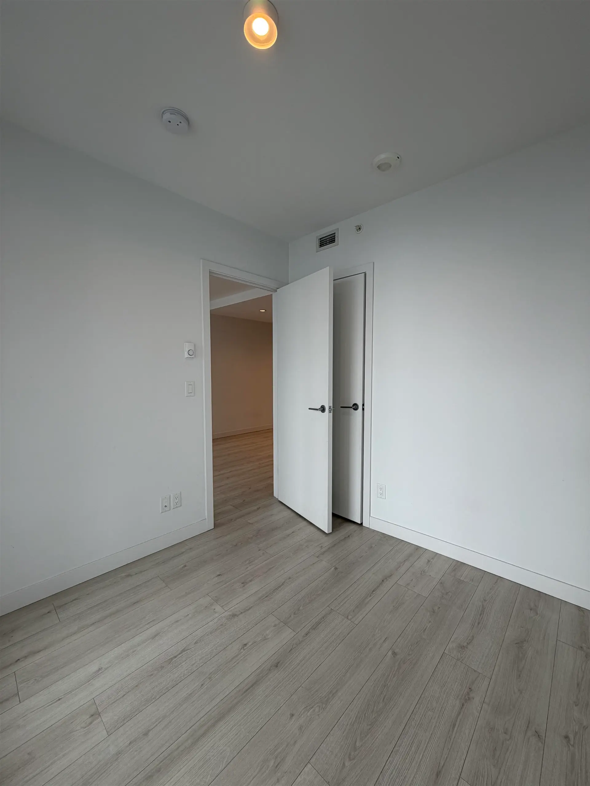 Property at #3008 6080 MCKAY AVENUE, Burnaby, BC