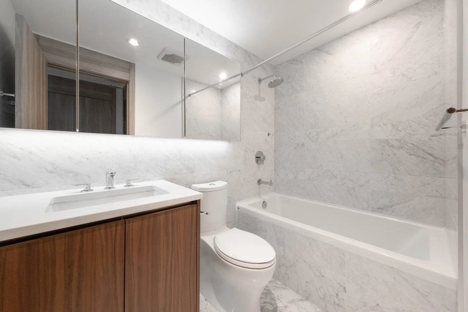 Property at #2508 4720 LOUGHEED HIGHWAY, Burnaby, BC