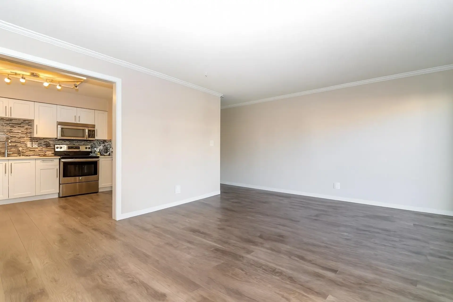 Property at #107 9417 NOWELL STREET, Chilliwack, BC