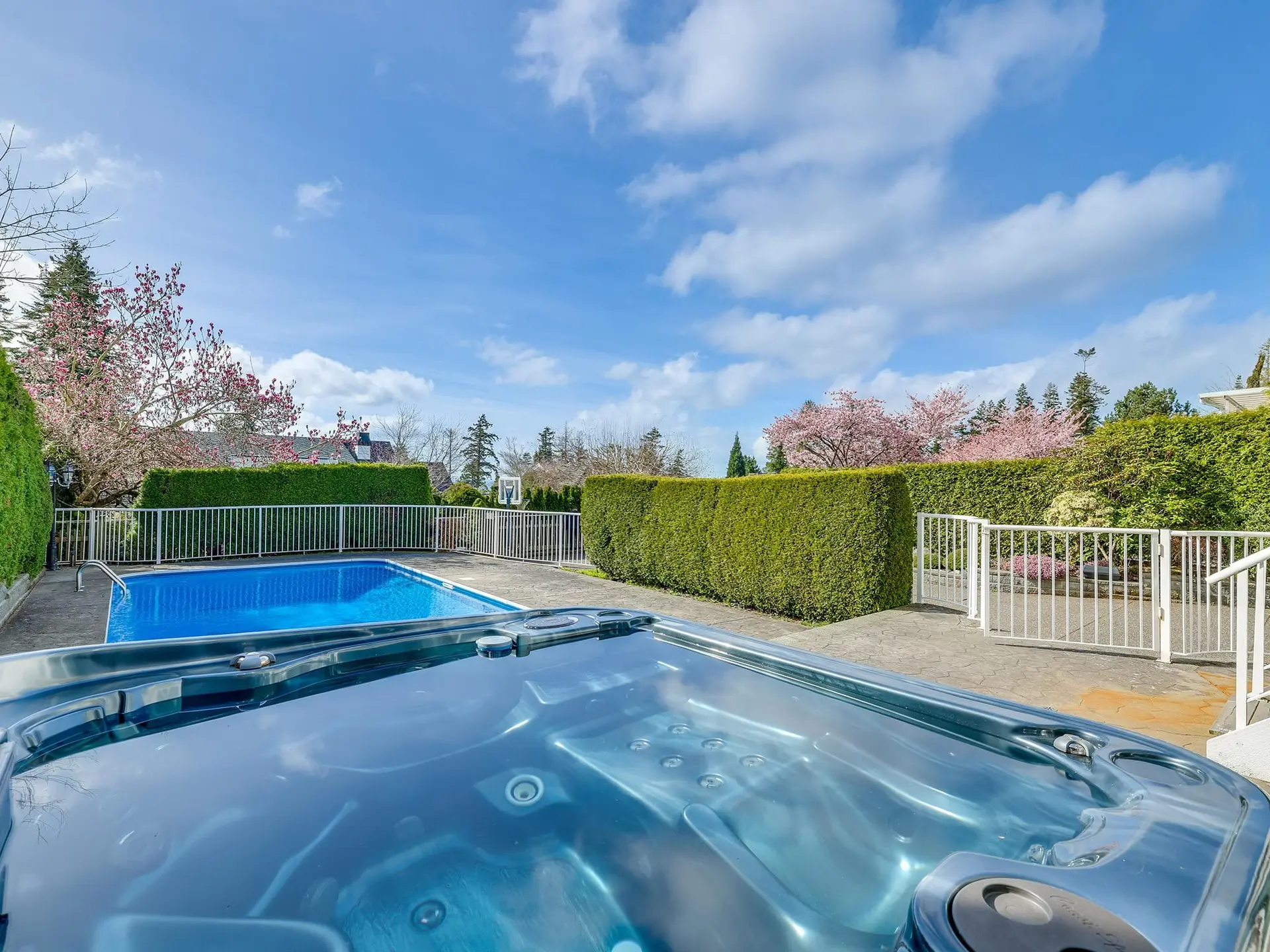 Property at 13518 MARINE DRIVE, Surrey, BC