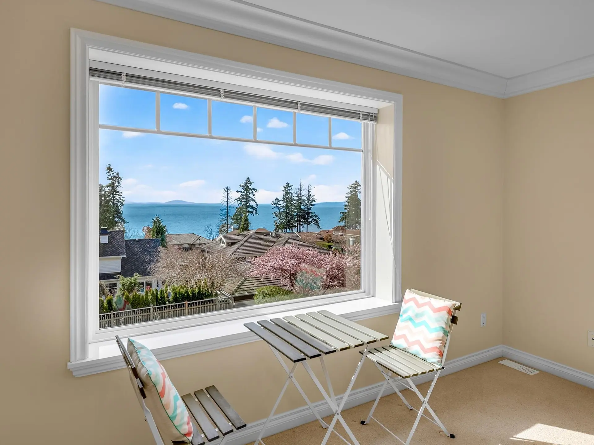 Property at 13518 MARINE DRIVE, Surrey, BC