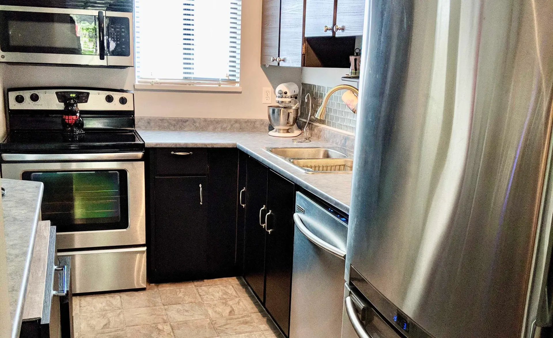 Property at #212 13632 67 AVENUE, Surrey, BC