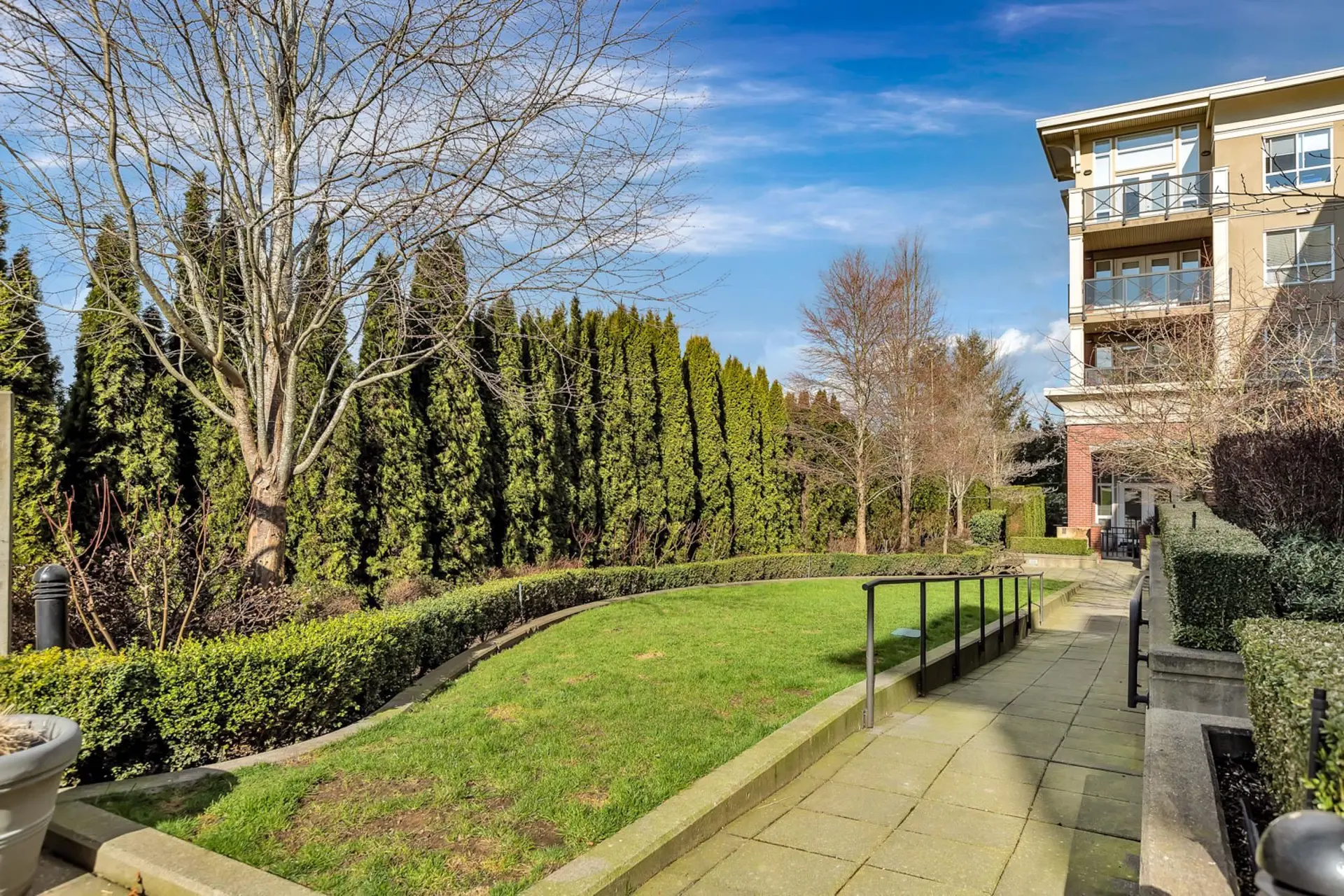 Property at #404 2970 KING GEORGE BOULEVARD, Surrey, BC