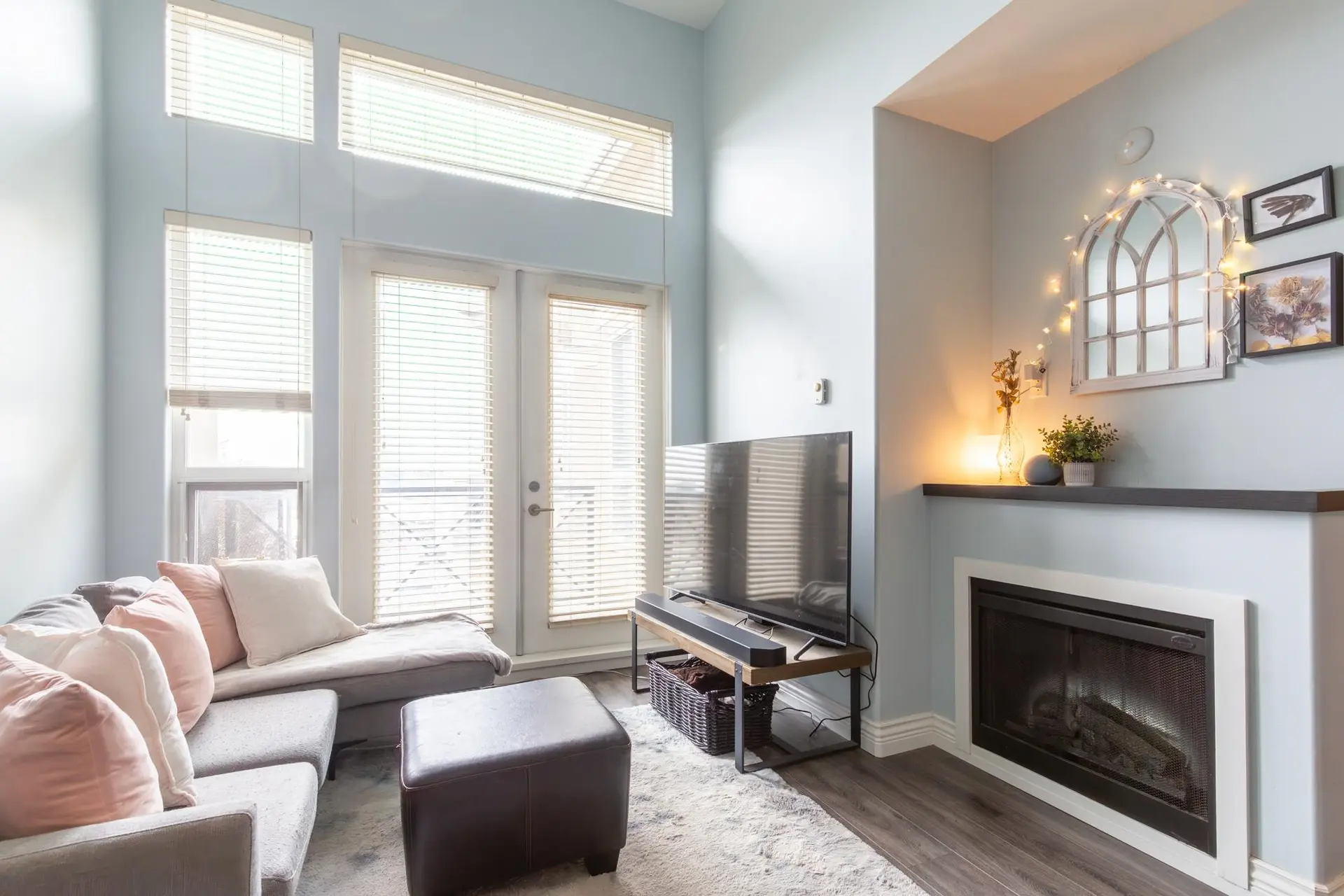 Property at #404 2970 KING GEORGE BOULEVARD, Surrey, BC