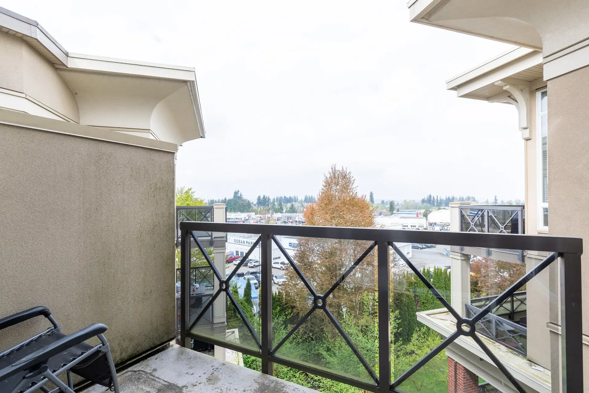 Property at #404 2970 KING GEORGE BOULEVARD, Surrey, BC