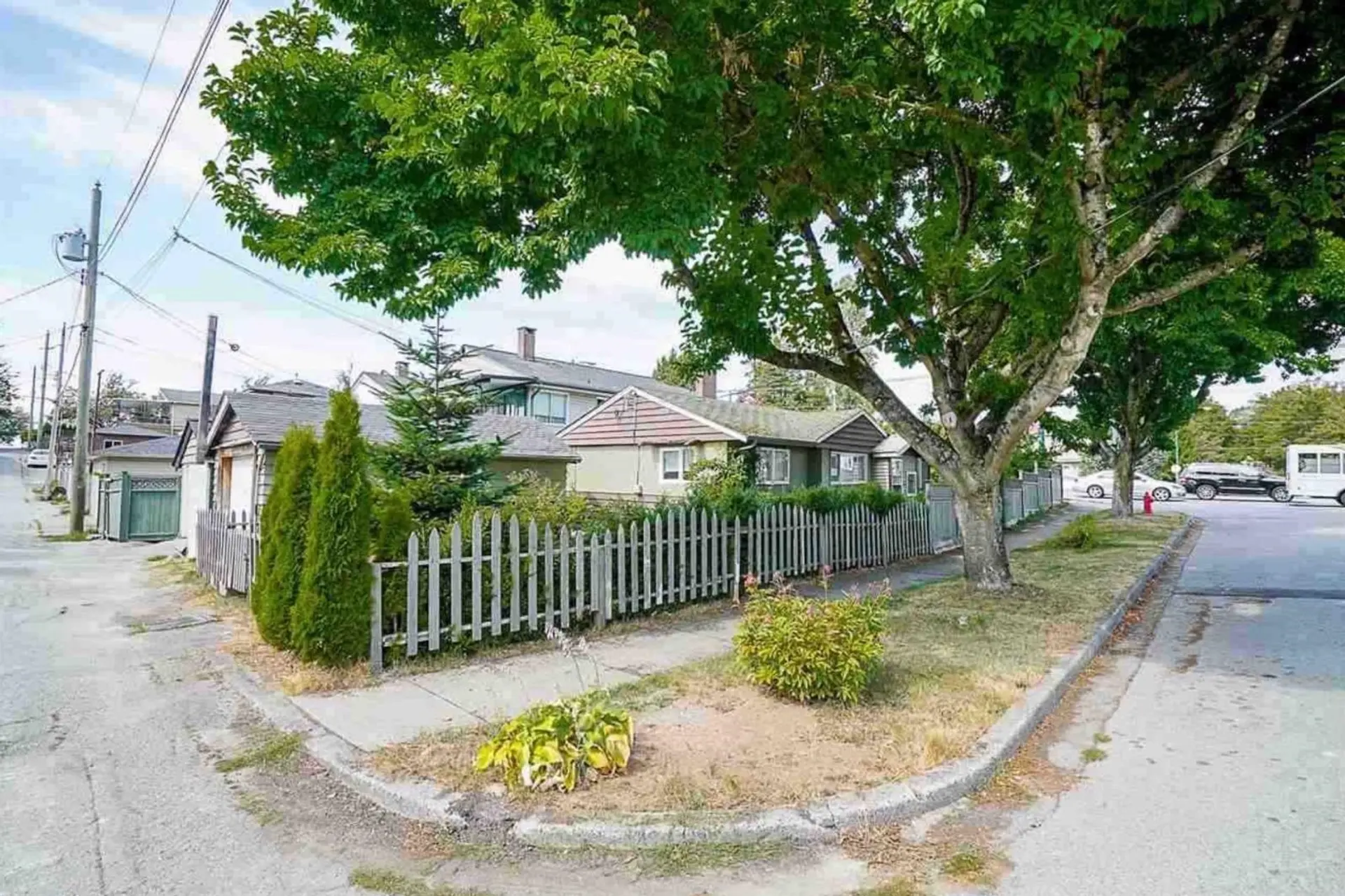 Property at 5715 CULLODEN STREET, Vancouver, BC