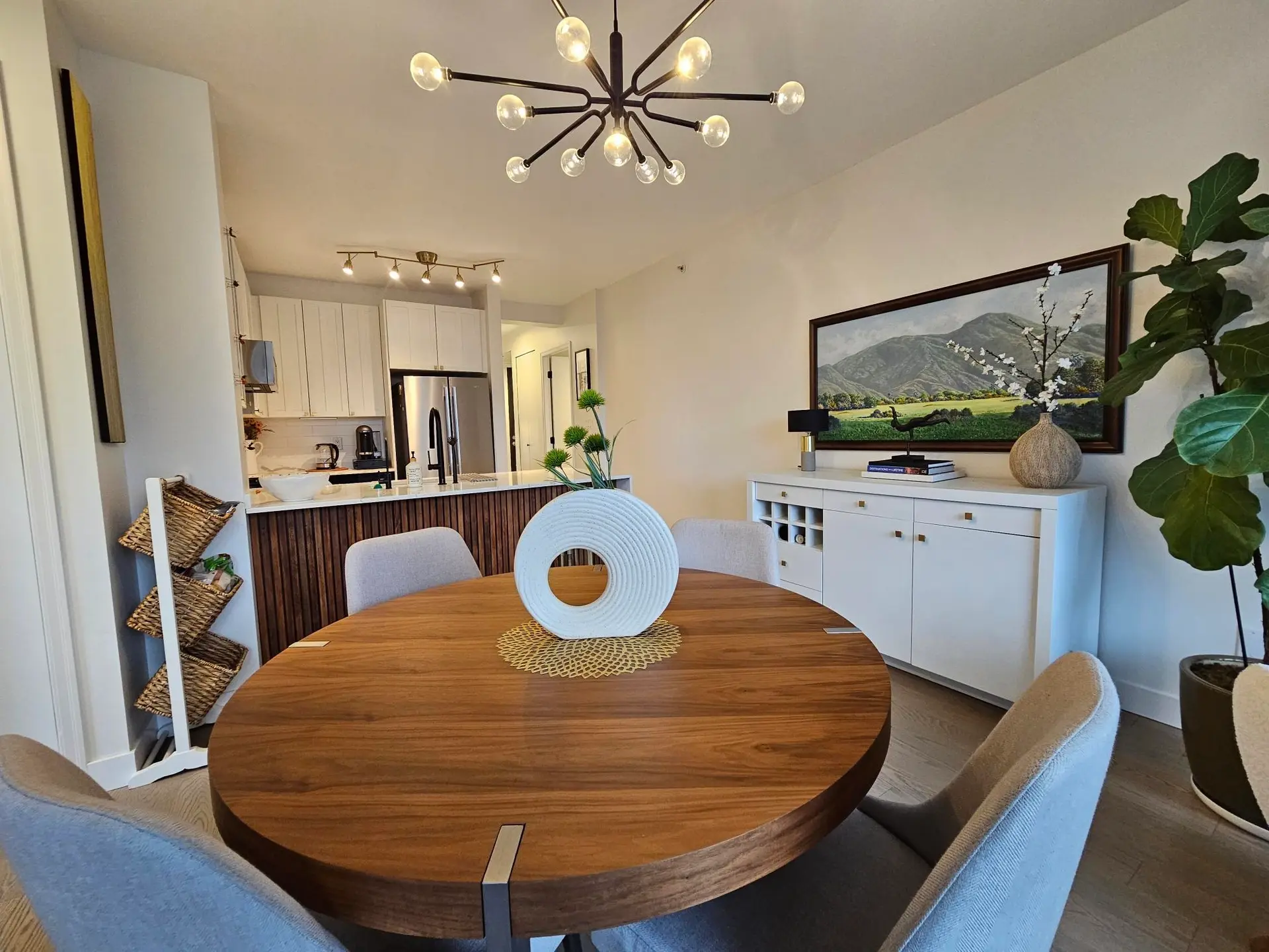 Property at #403 170 W 1ST STREET, North Vancouver, BC