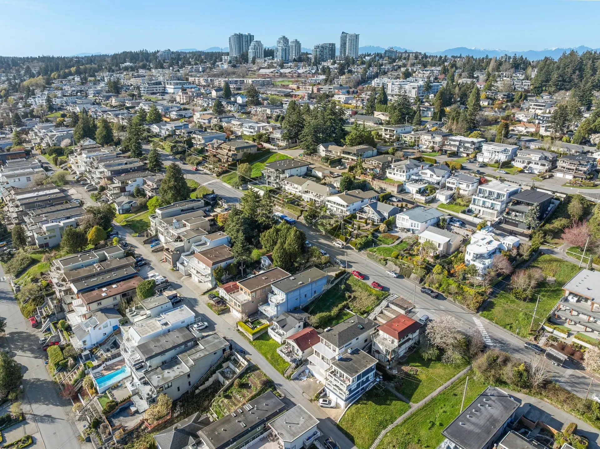 Property at 15412 COLUMBIA AVENUE, White Rock, BC