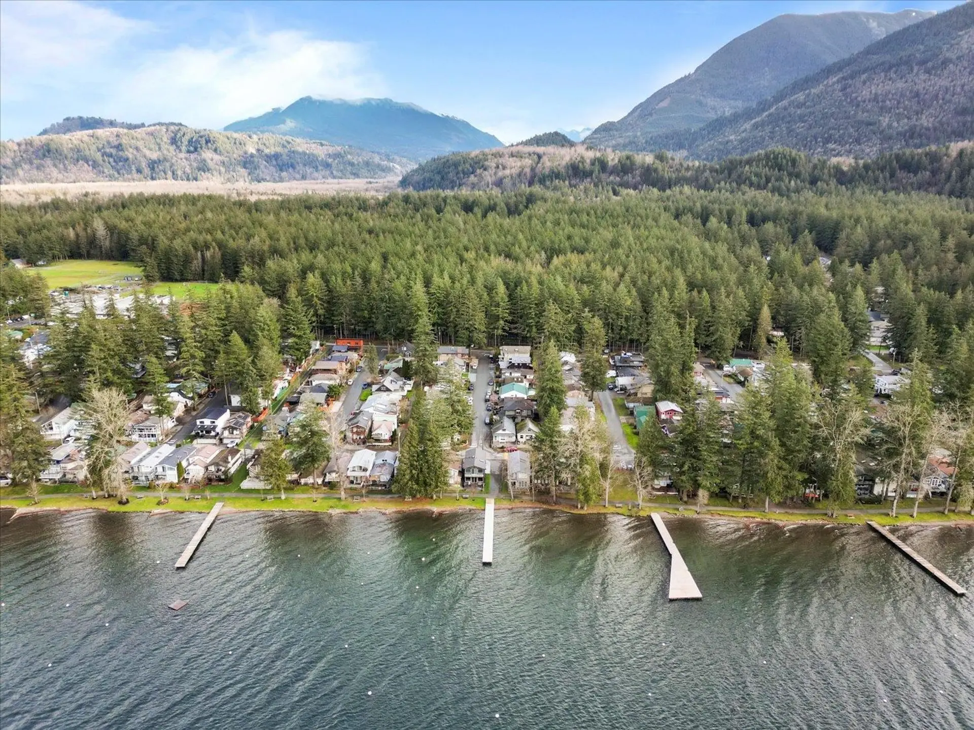 Property at 253 FIRST AVENUE, Cultus Lake, BC