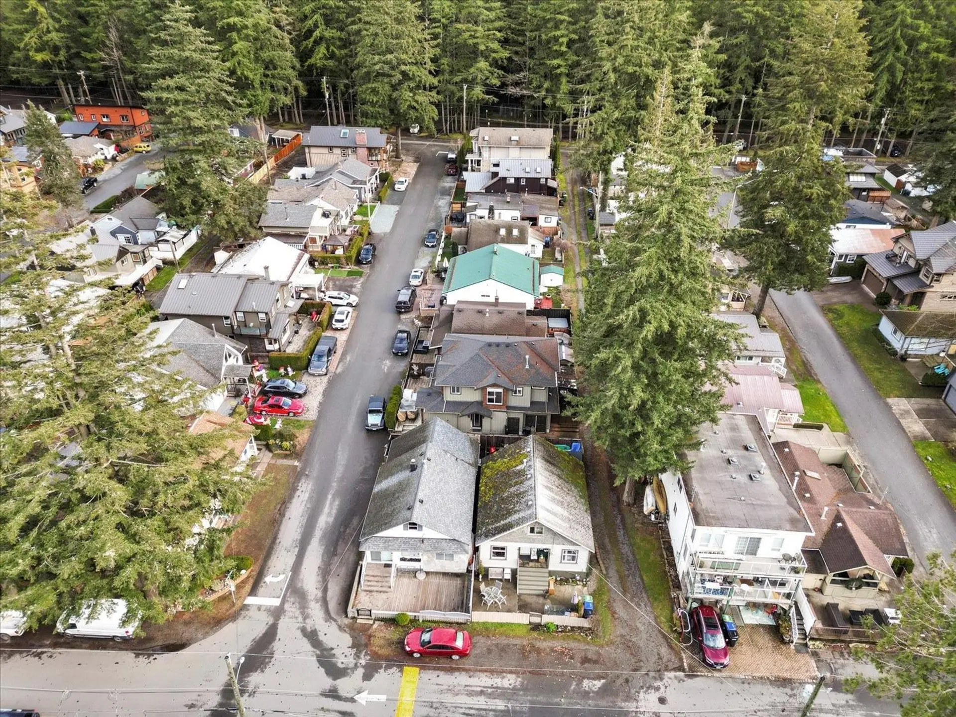 Property at 253 FIRST AVENUE, Cultus Lake, BC